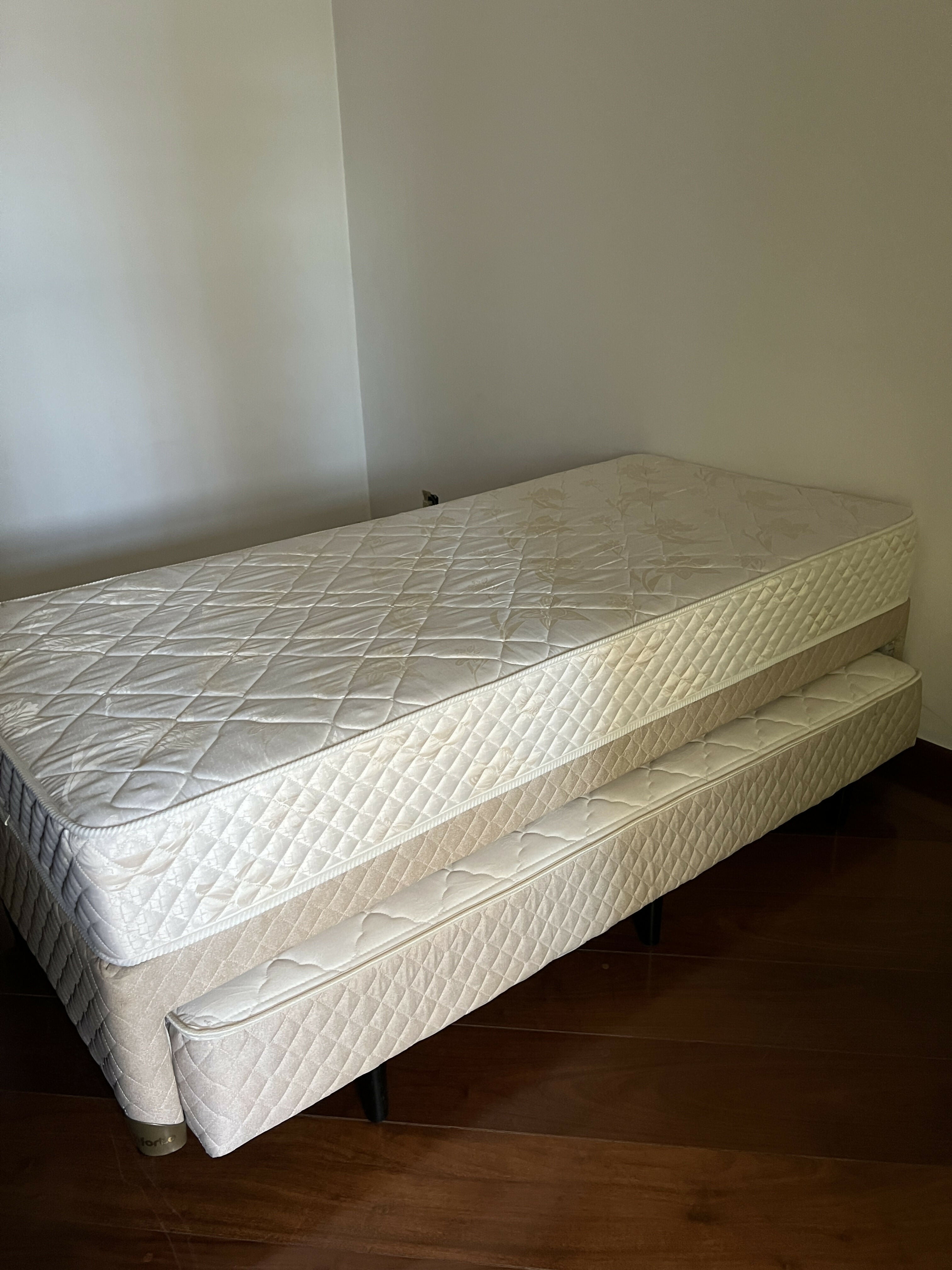 Cama box Copel
