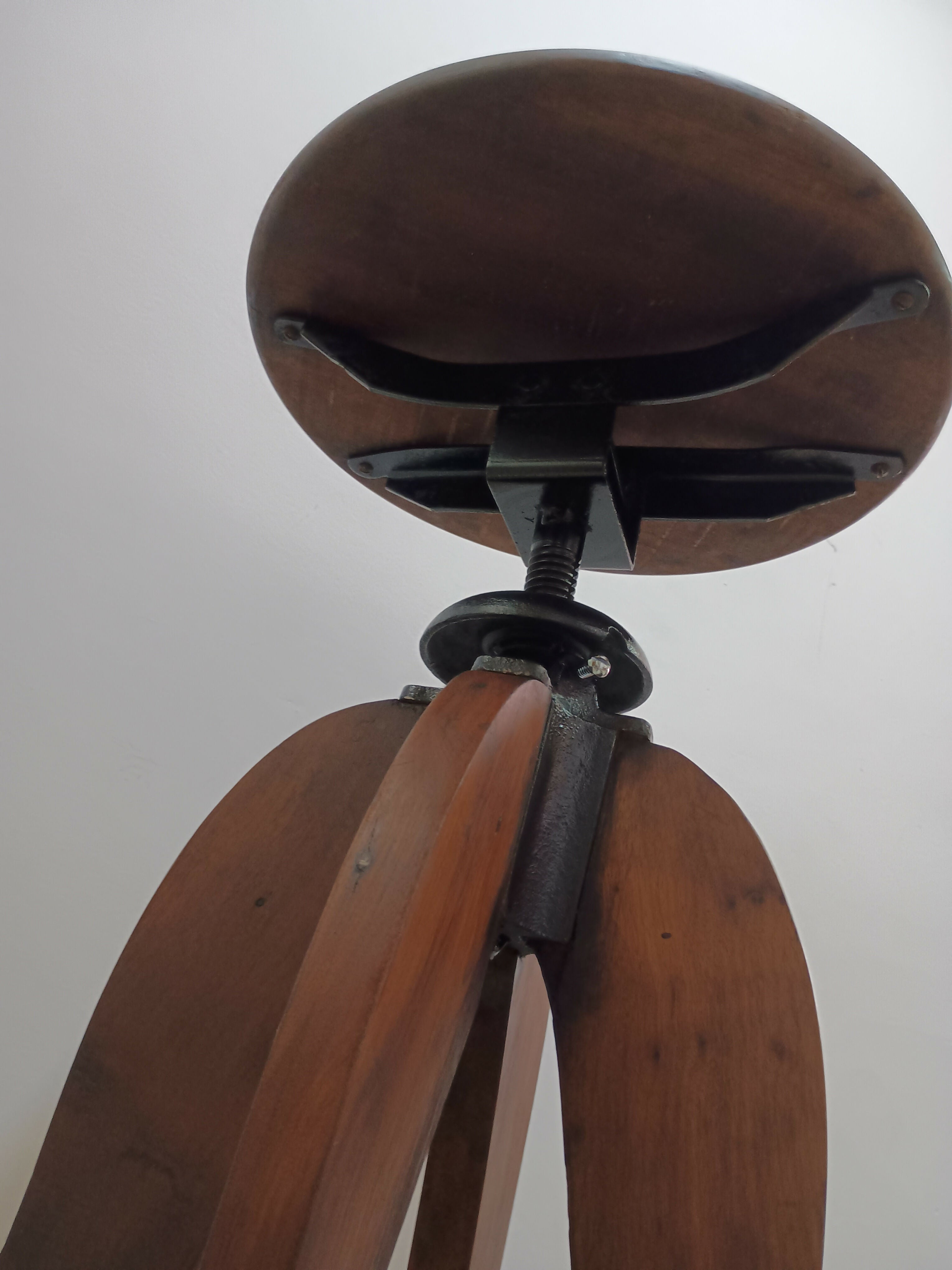 Banqueta alta Cimo anos 40/50