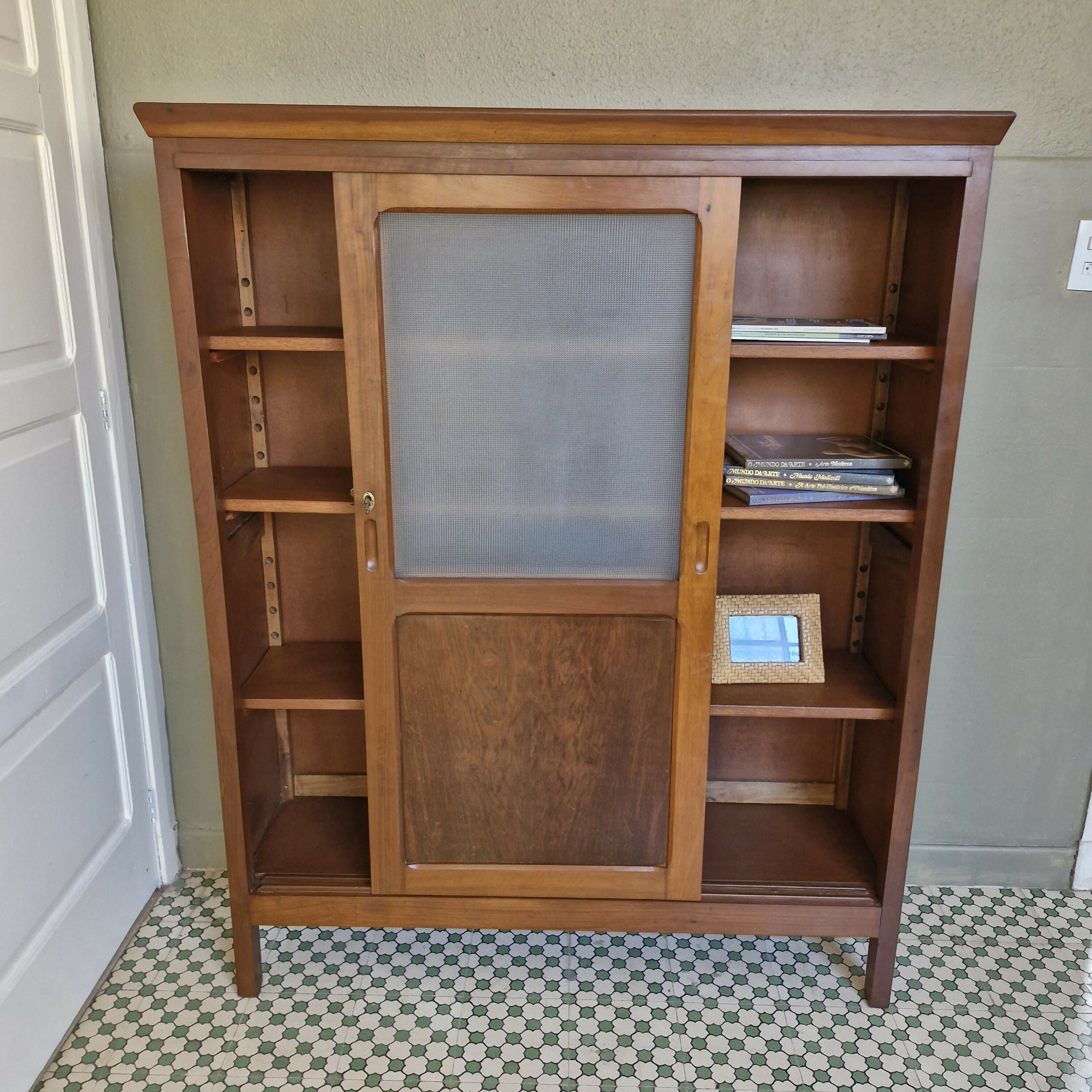 Livreiro Antigo (restaurado)