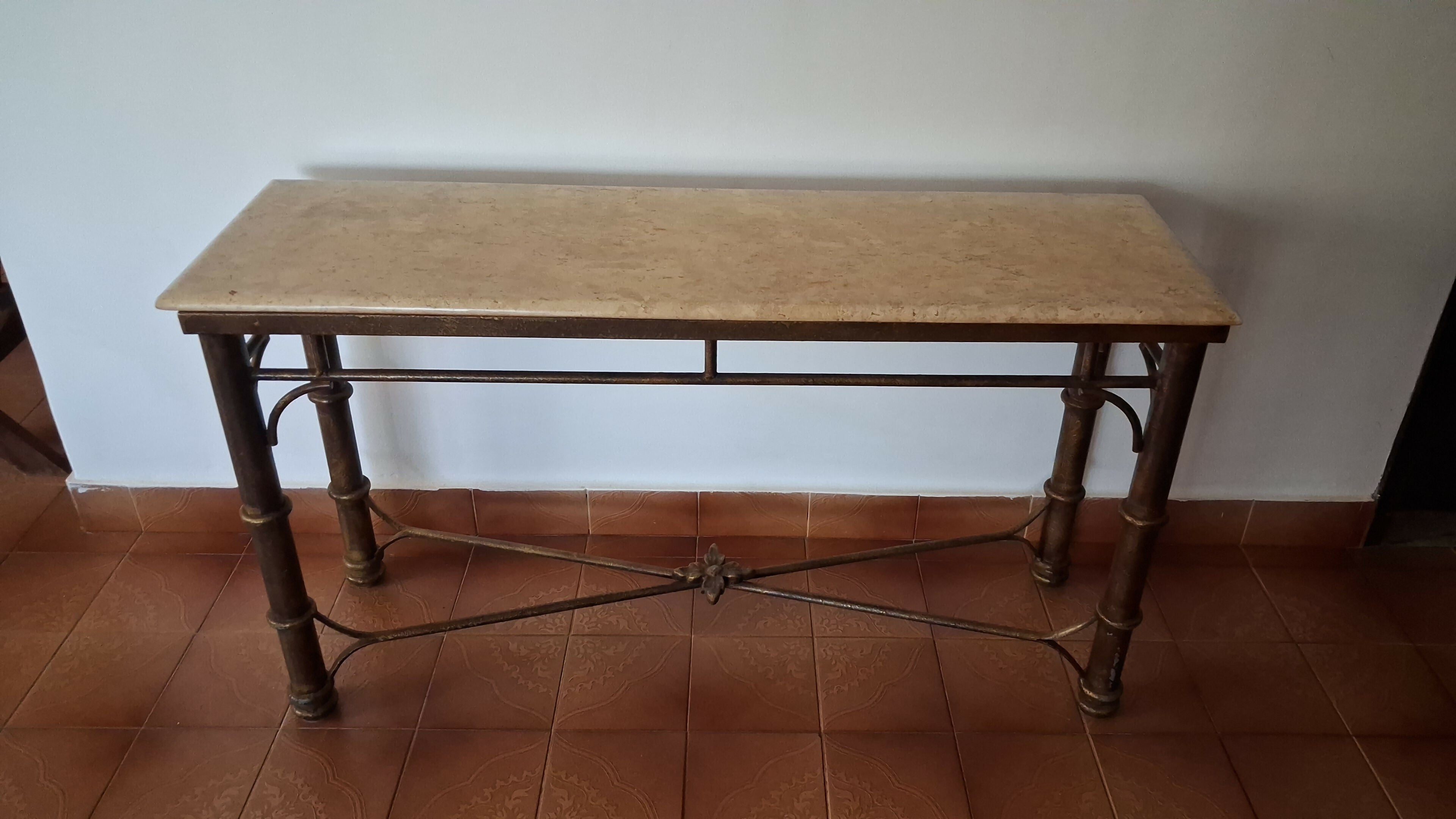 Aparador + Mesa de centro + Mesa Lateral