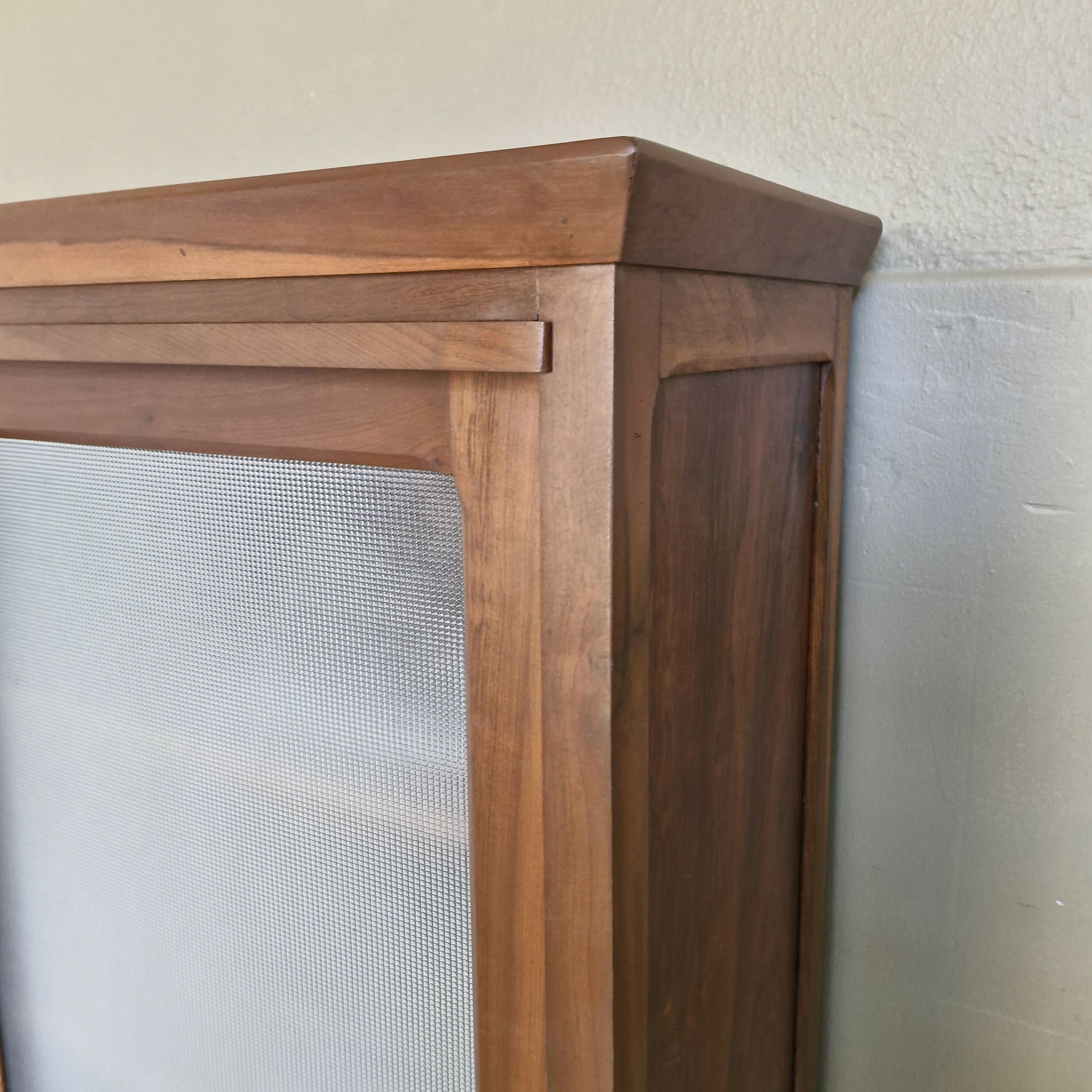 Livreiro Antigo (restaurado)