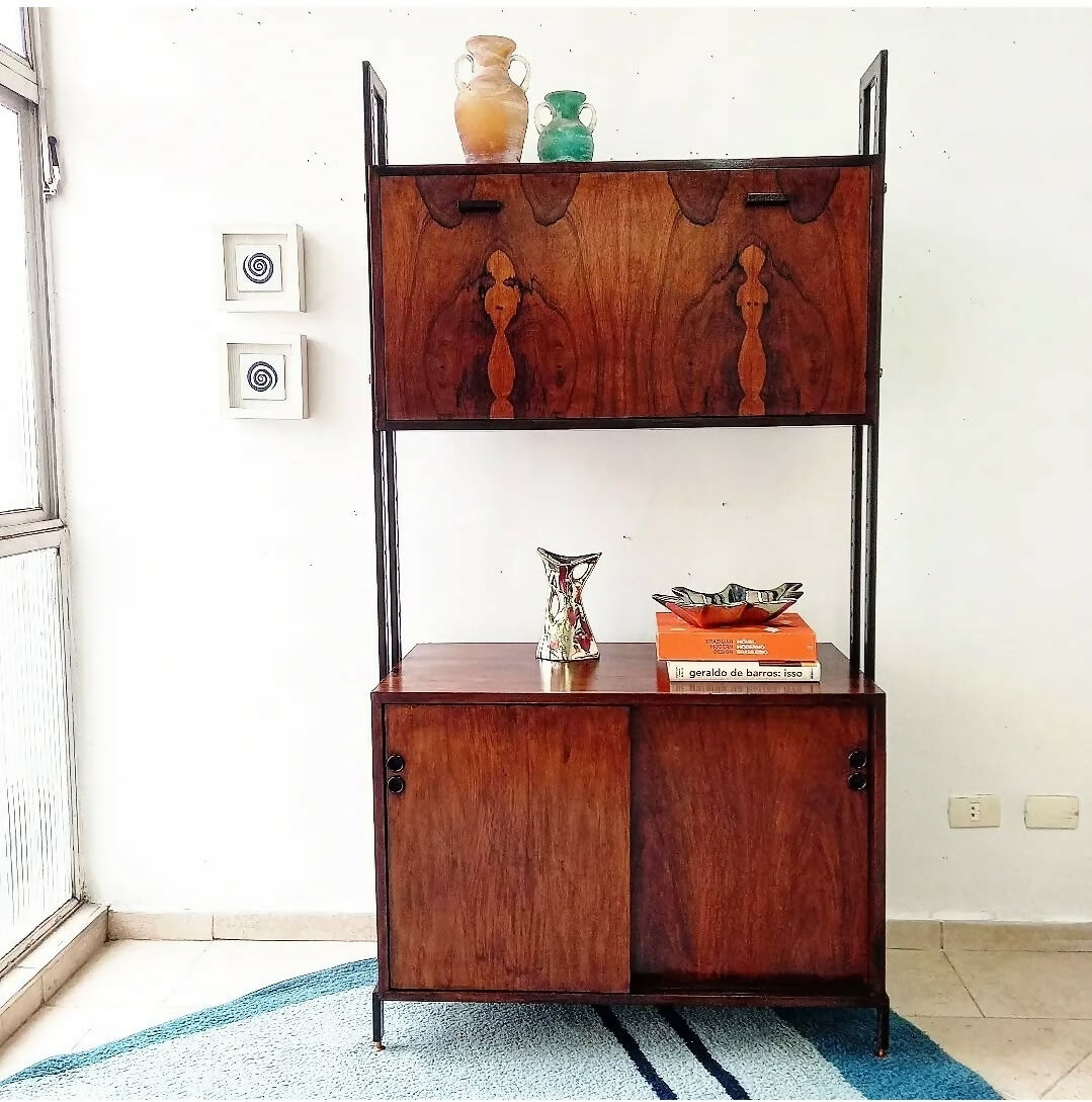 ESTANTE EM JACARANDÁ E FERRO ANOS 60