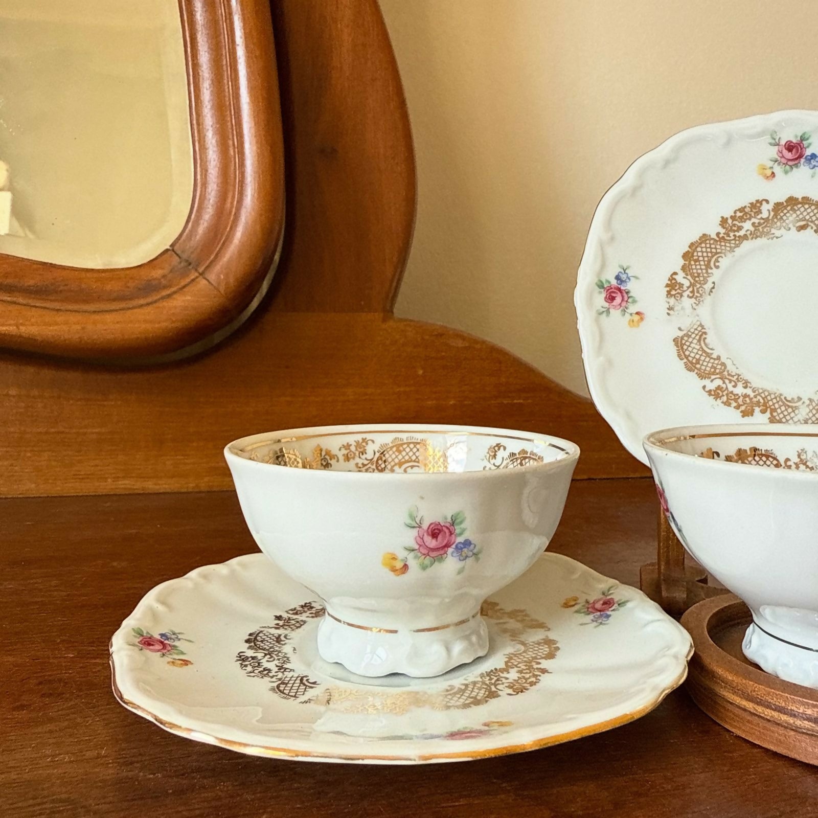 Conjunto de 2 Xícaras de Chá Porcelana Waldsassen Bavária - Made in Germany