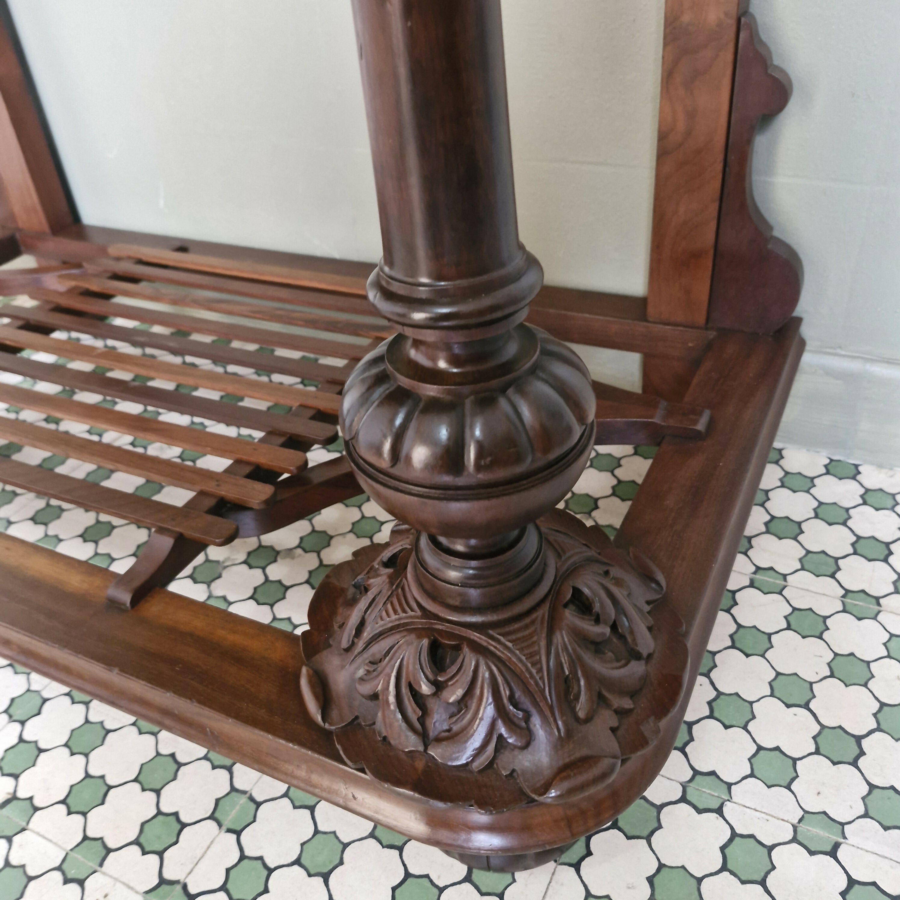 Mesa Console Entalhada