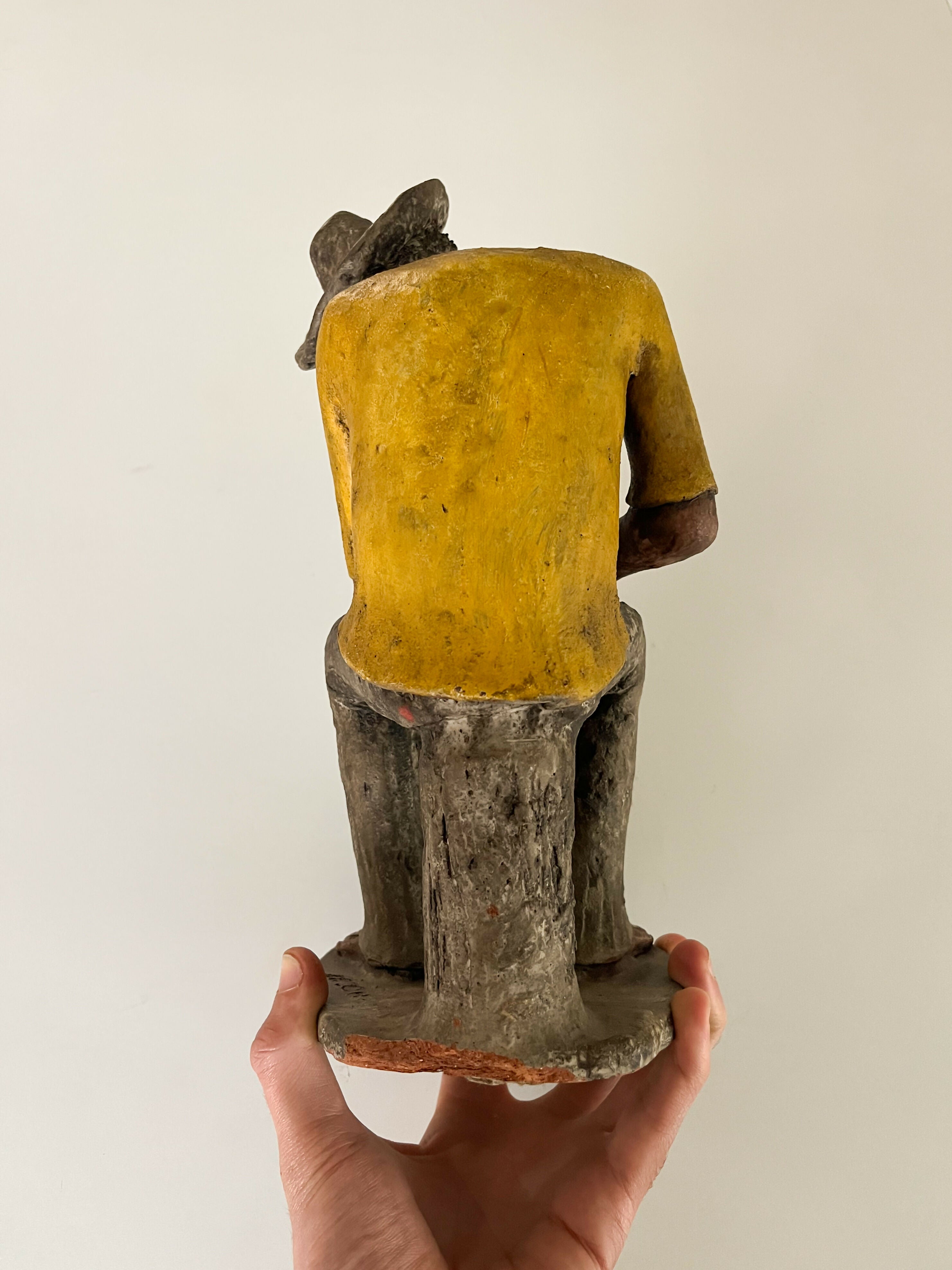 Escultura nordestina de barro (selada)
