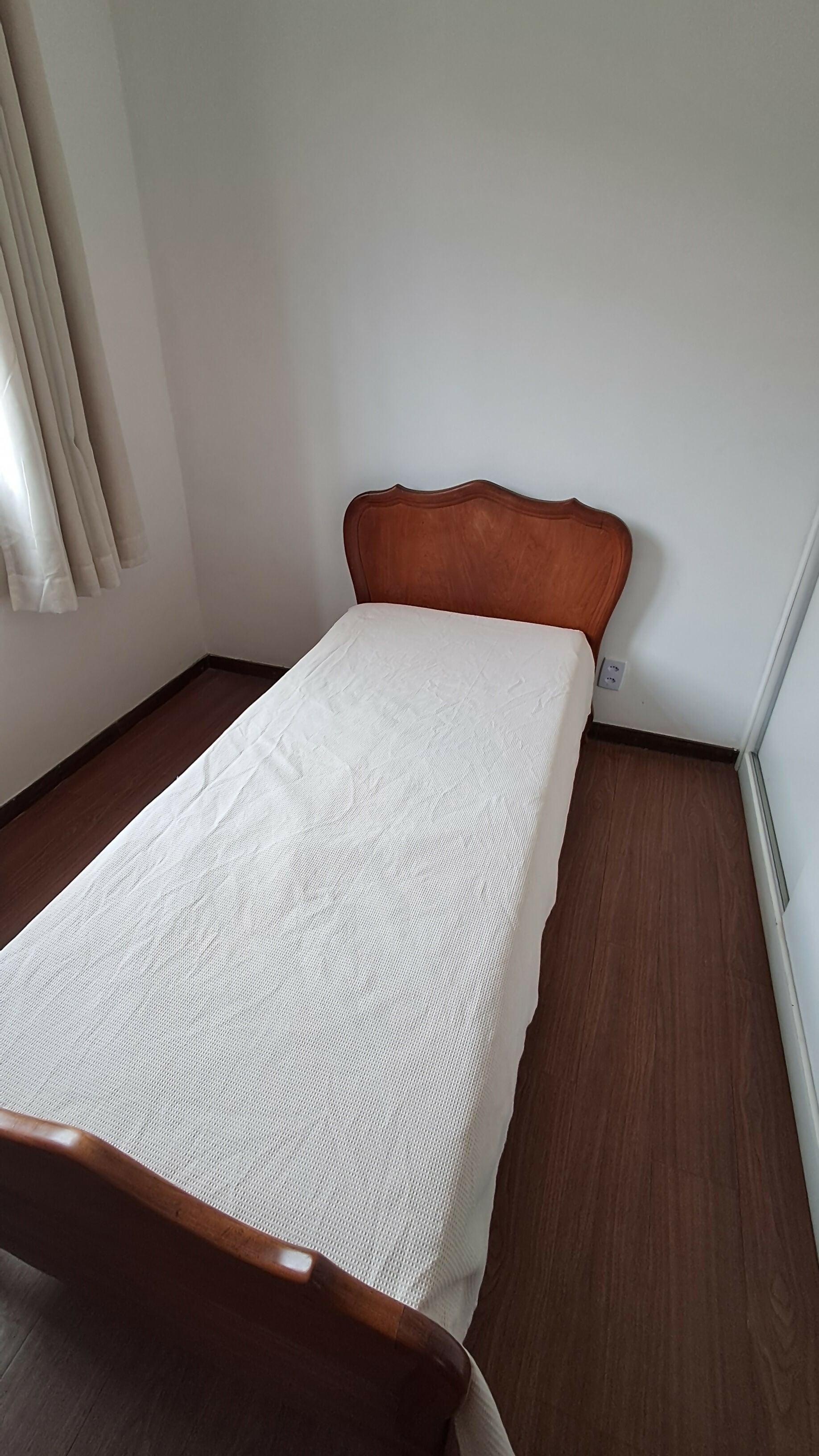 Cama de solteiro Provençal