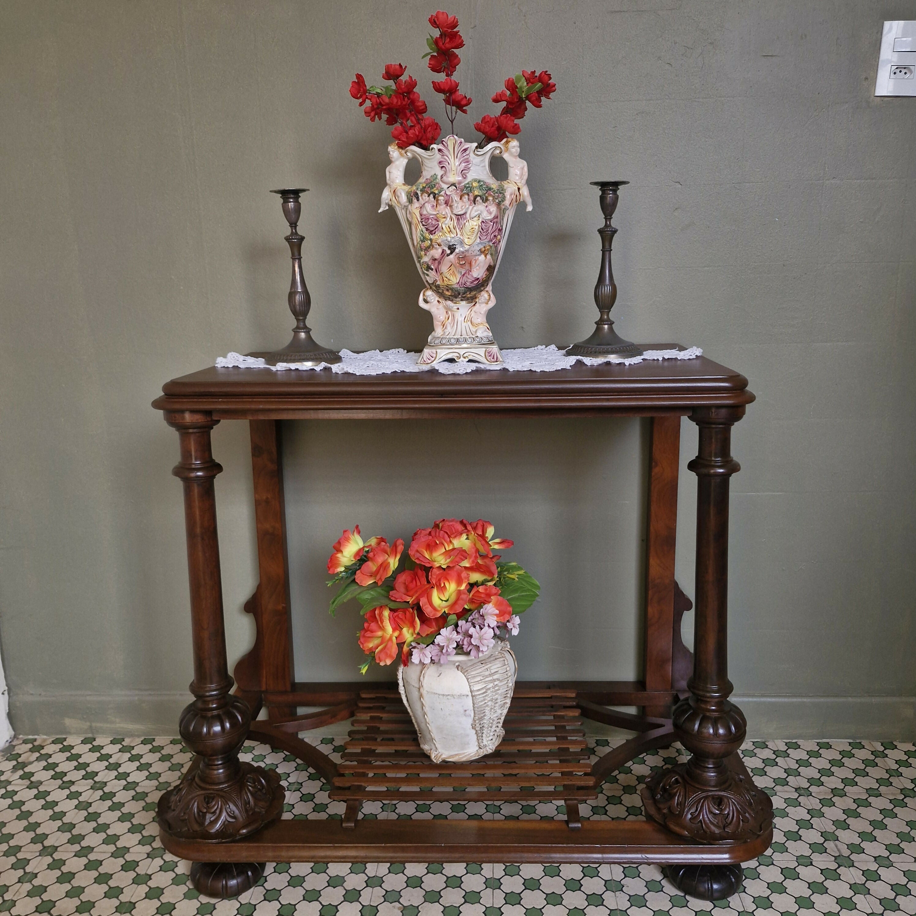 Mesa Console Entalhada