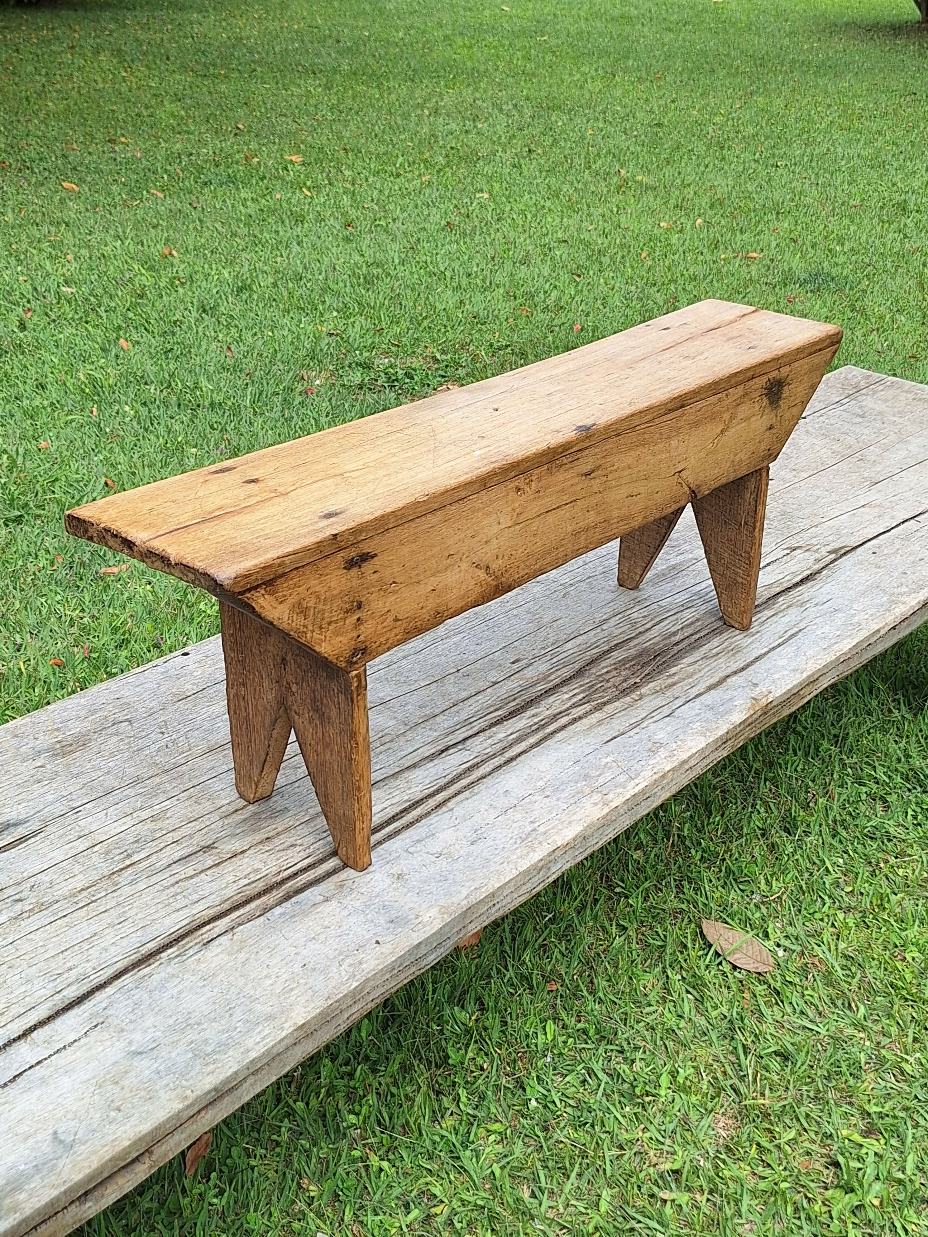 Banco de Roça Antigo Madeira Maciça Garimpo Mineiro