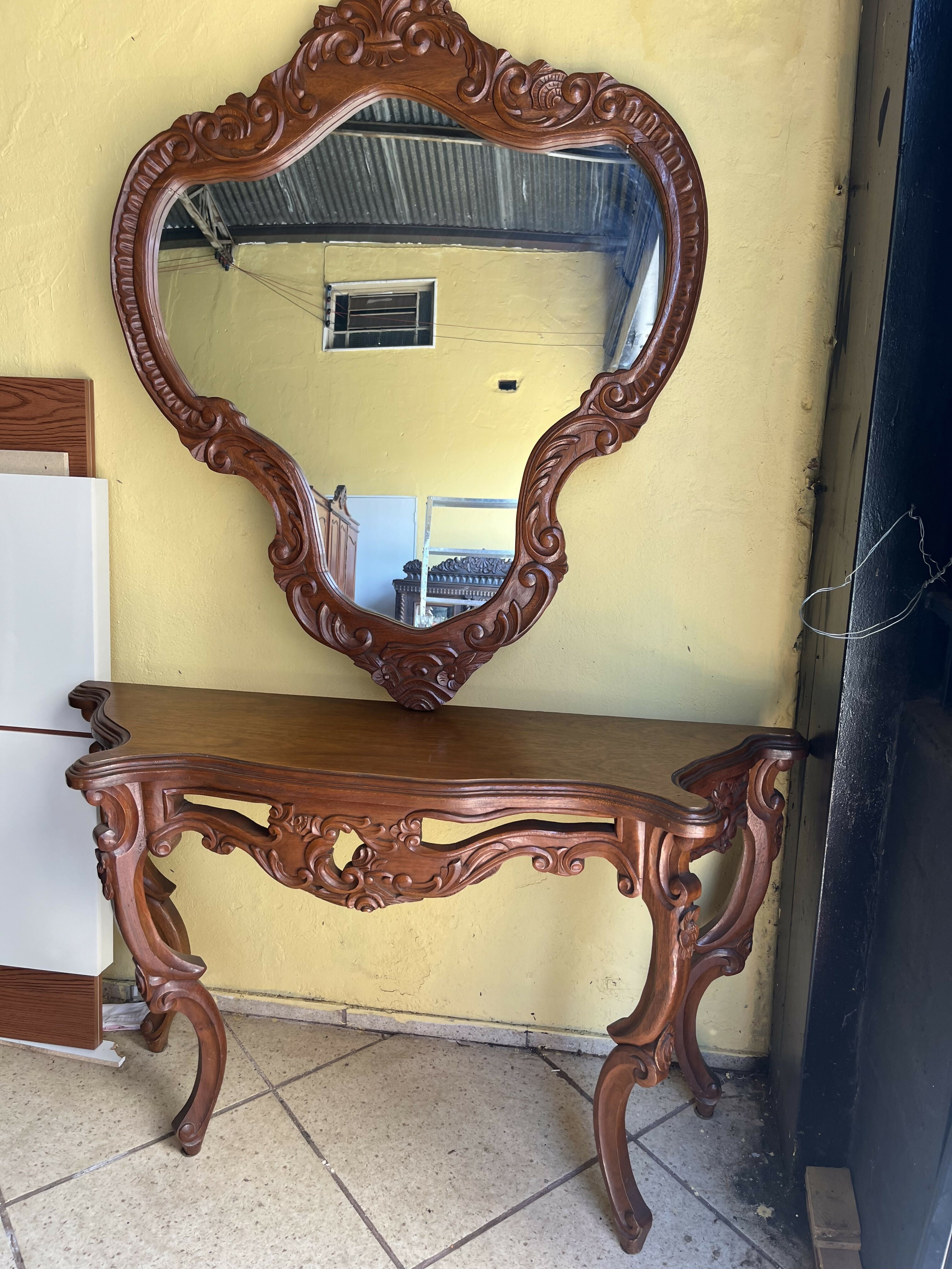 (OFERTA) APARADOR COM ESPELHO EM PERFEITO ESTADO DE MADEIRA