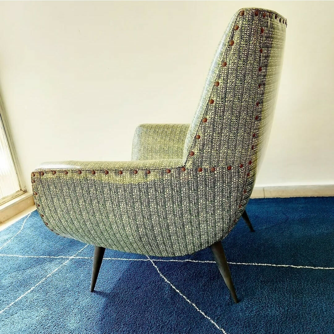 PAR DE POLTRONAS ANOS 50 PÉ PALITO