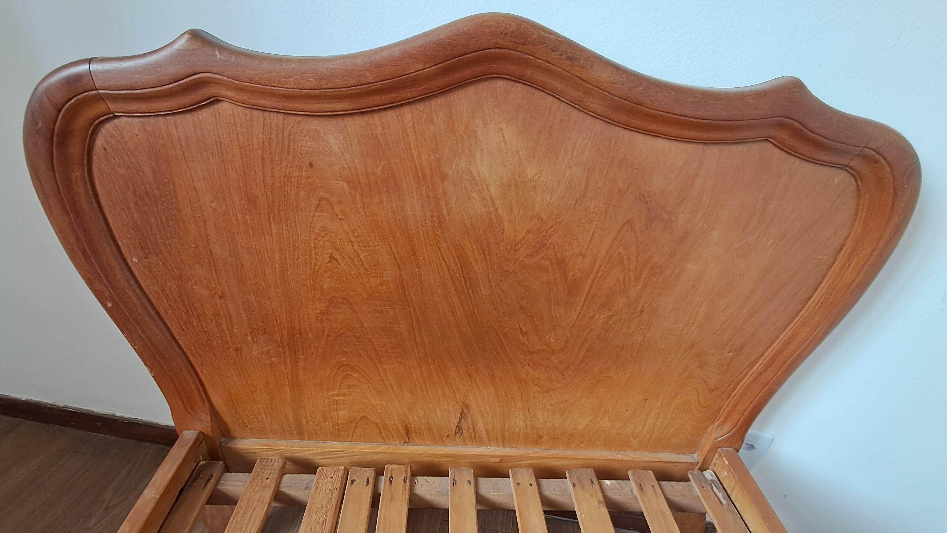 Cama de solteiro Provençal