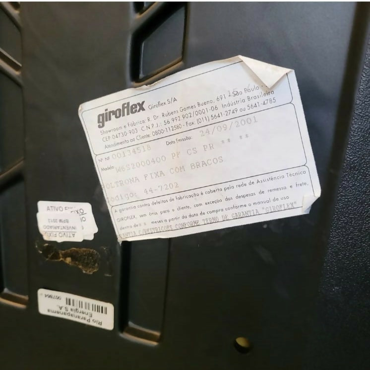 Cadeira GIROFLEX anos 80 em aço e couro preto