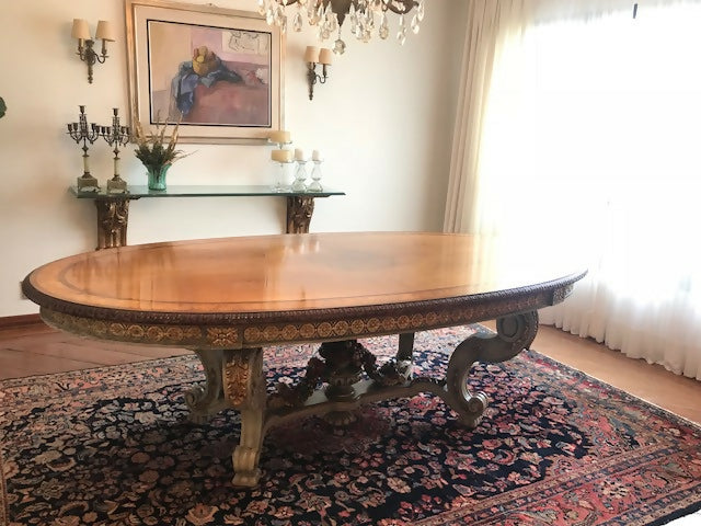 Mesa de jantar renascentista