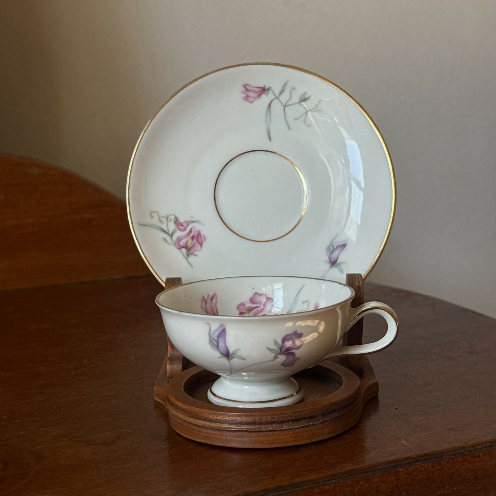 Xícara e Pires da Fina Porcelana JSV Bavaria - Made in Germany