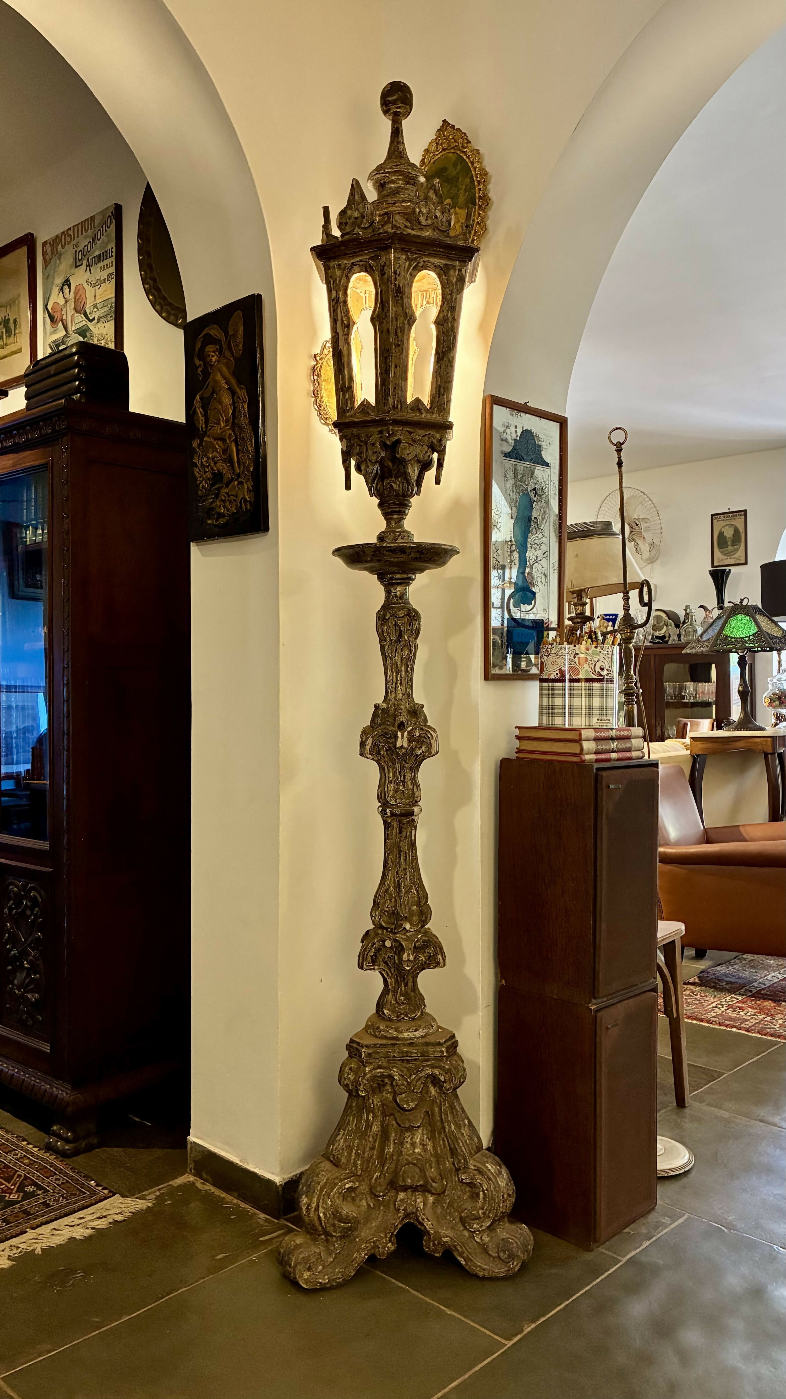 LAMPADÁRIO ANTIGO