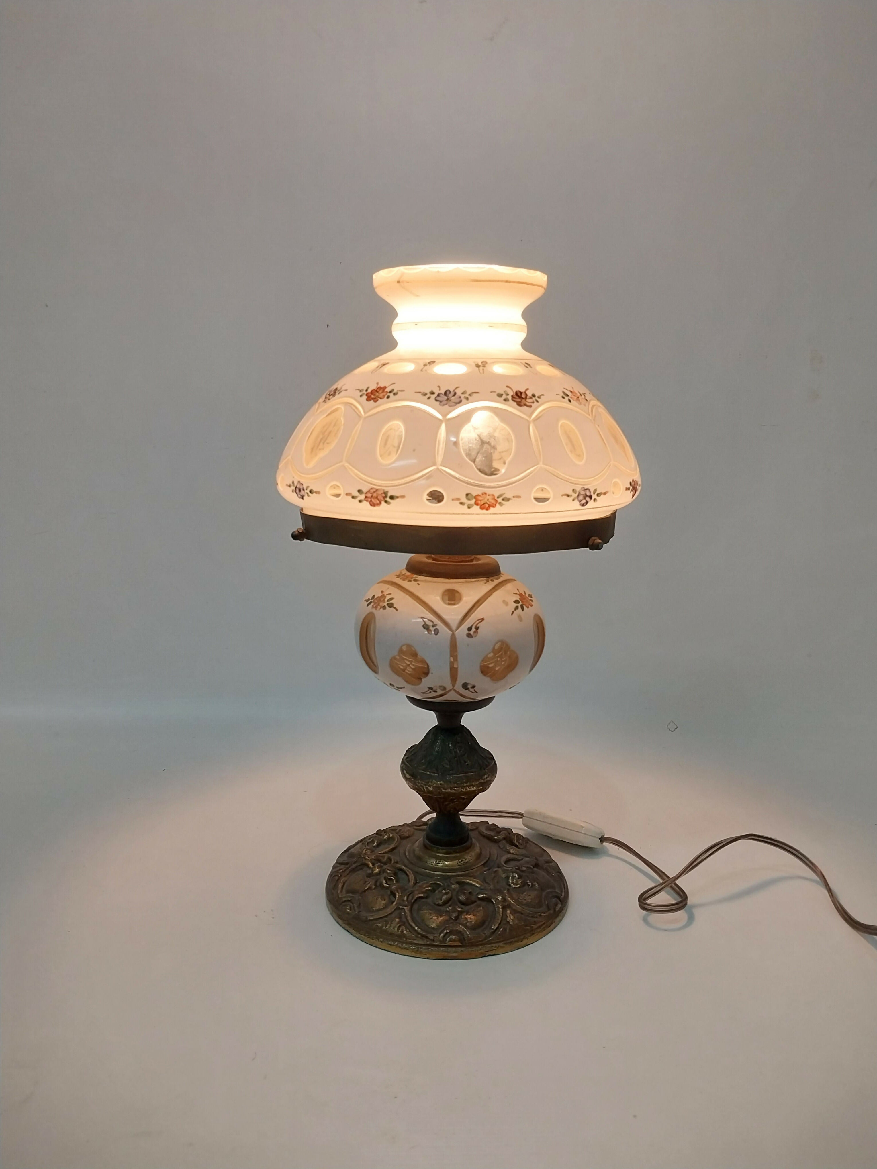 Abajur Antigo em Cristal Overlay