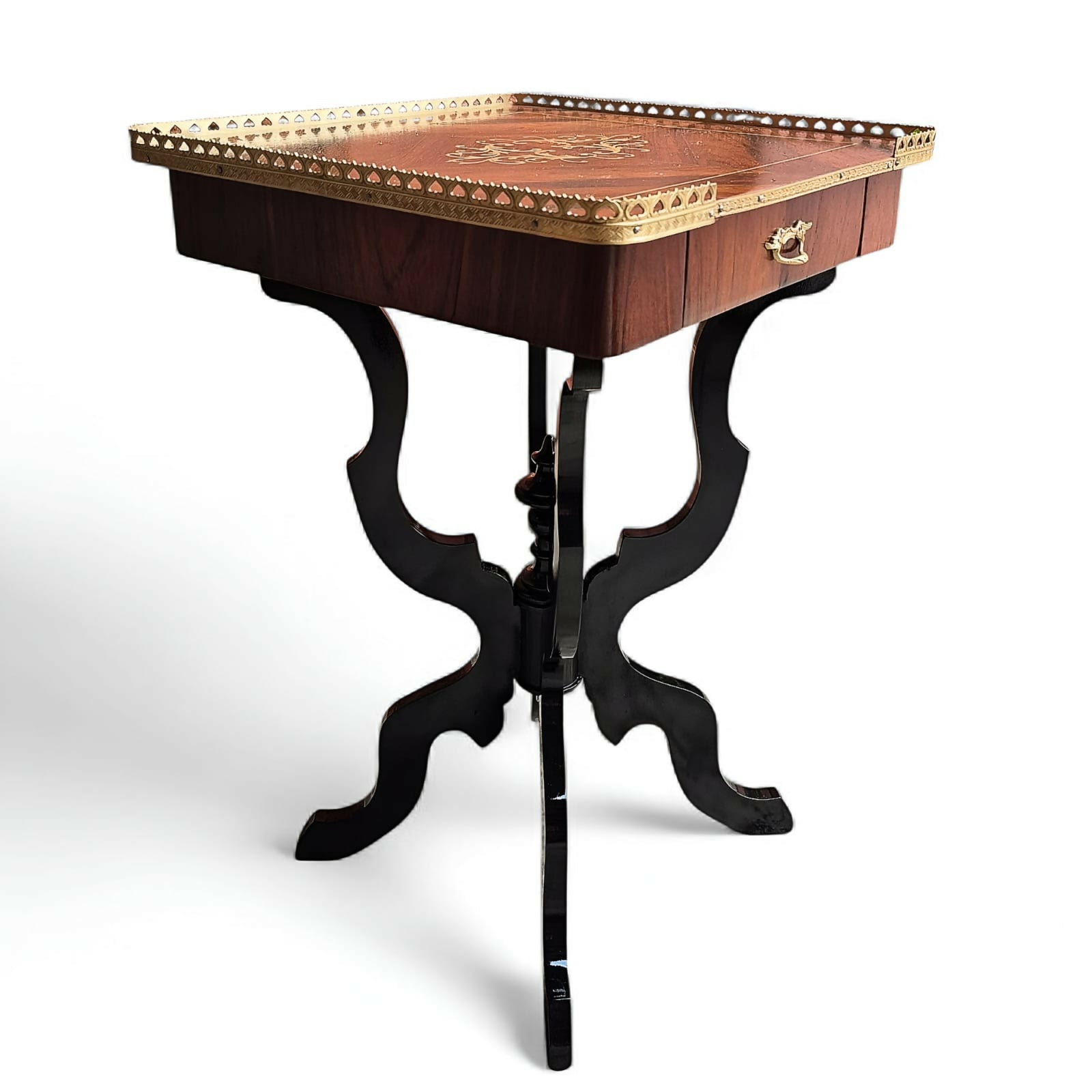 Par de mesa de apoio estilo Vitoriano