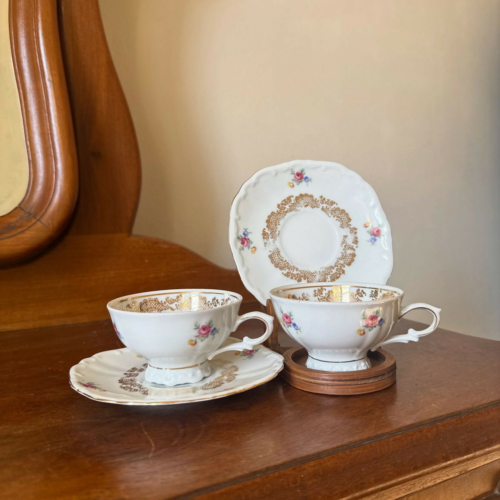 Conjunto de 2 Xícaras de Chá Porcelana Waldsassen Bavária - Made in Germany