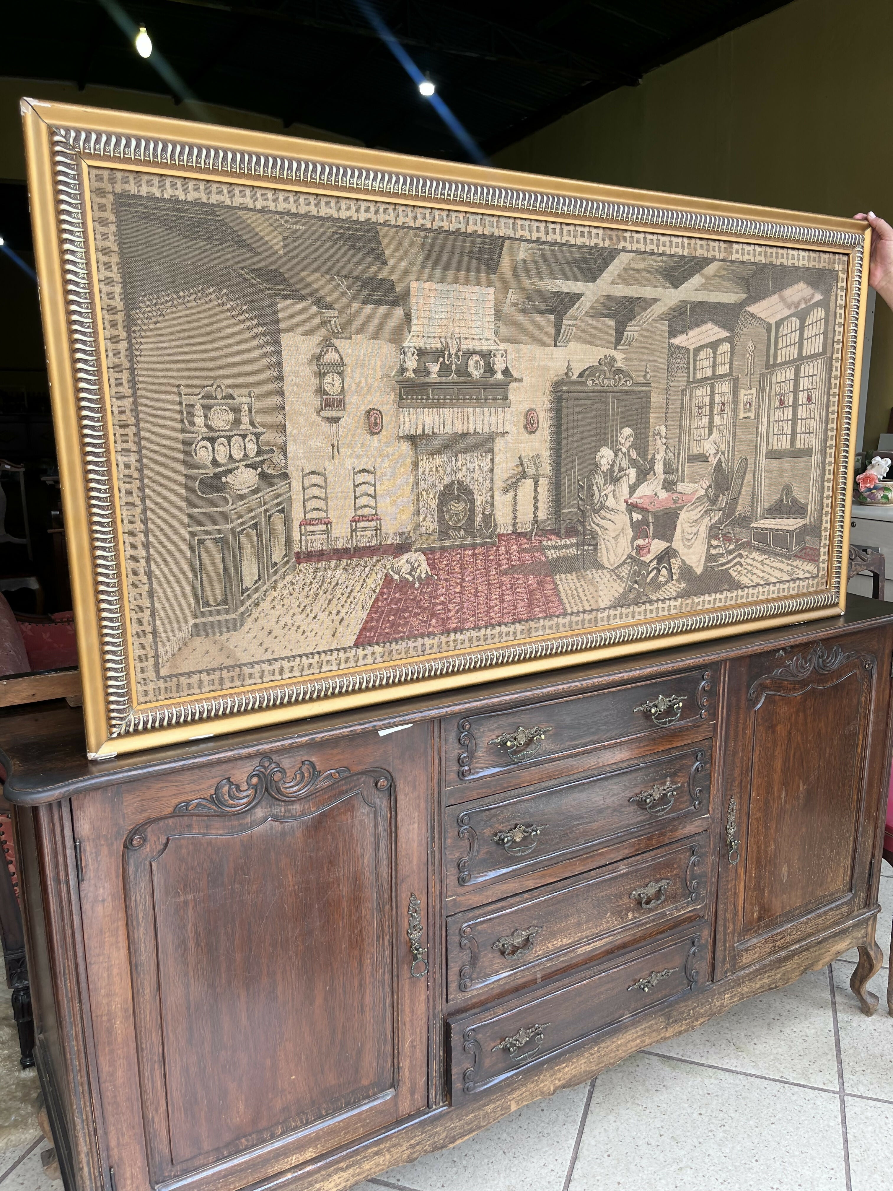 QUADRO GRANDE ANTIGO FABRICADO EM TECIDO