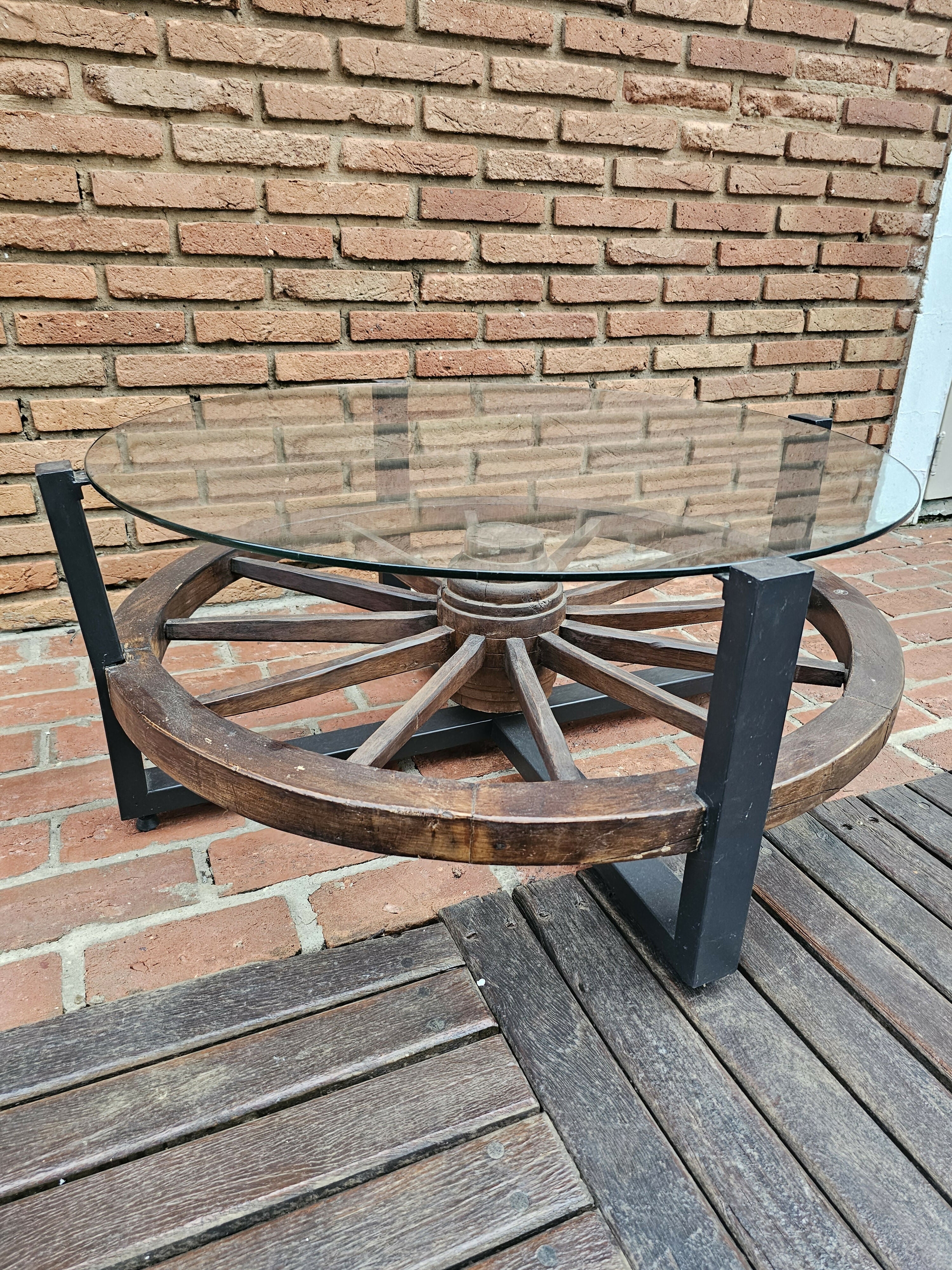 Mesa centro roda carroça antiga