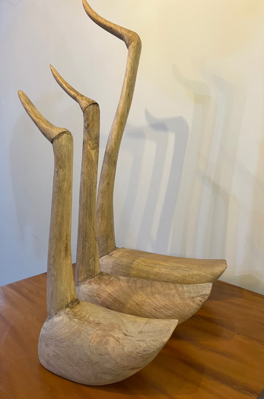 Trio de esculturas de aves em madeira — Made in India