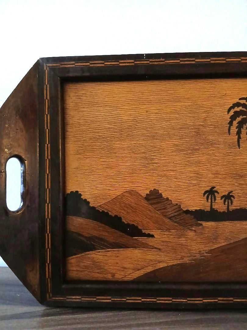 bandeja vintage em marchetaria com paisagem – peça decorativa anos 60