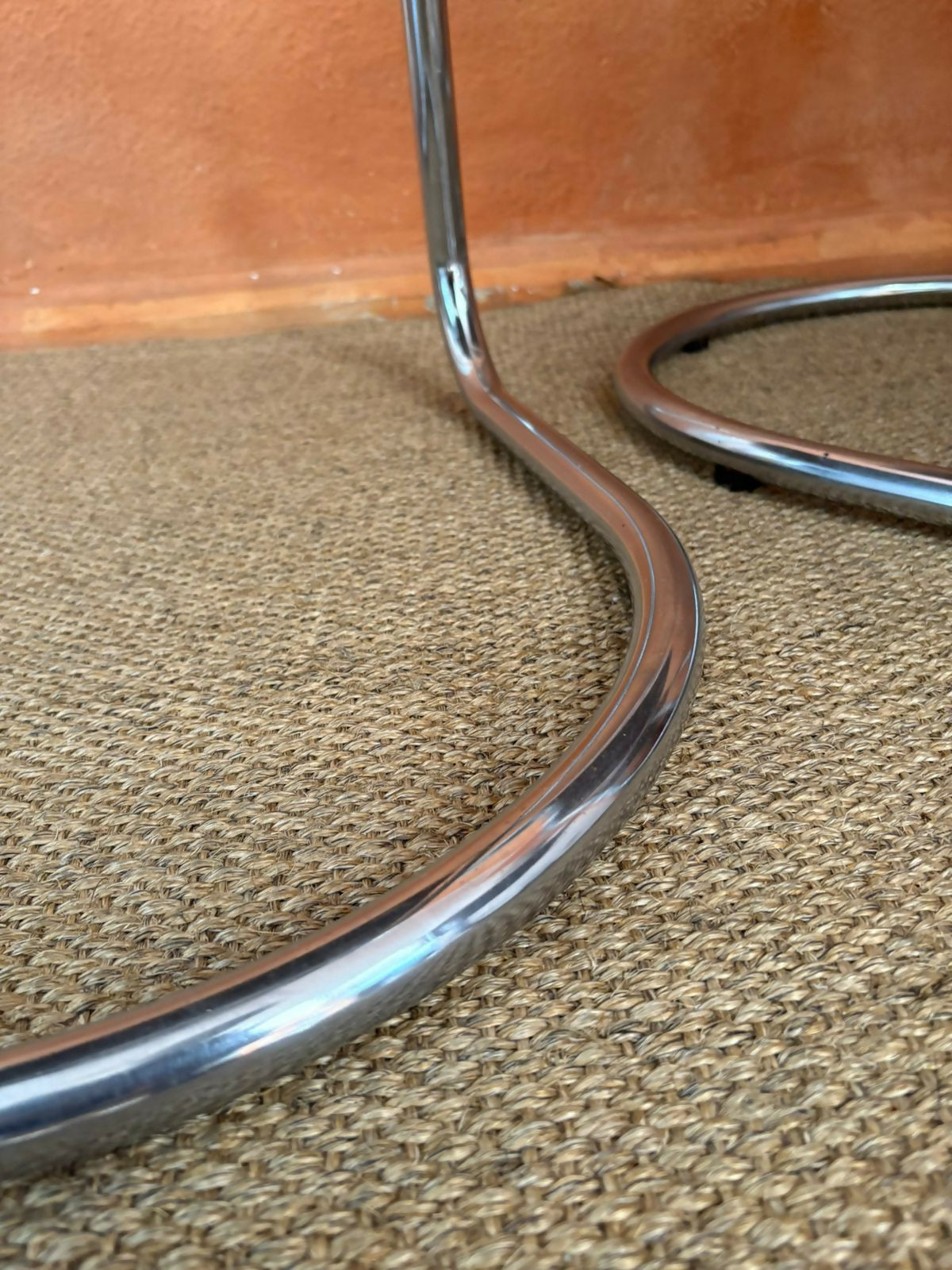 cadeiras Pozza 70’s em metal cromado tubular (valor individual)