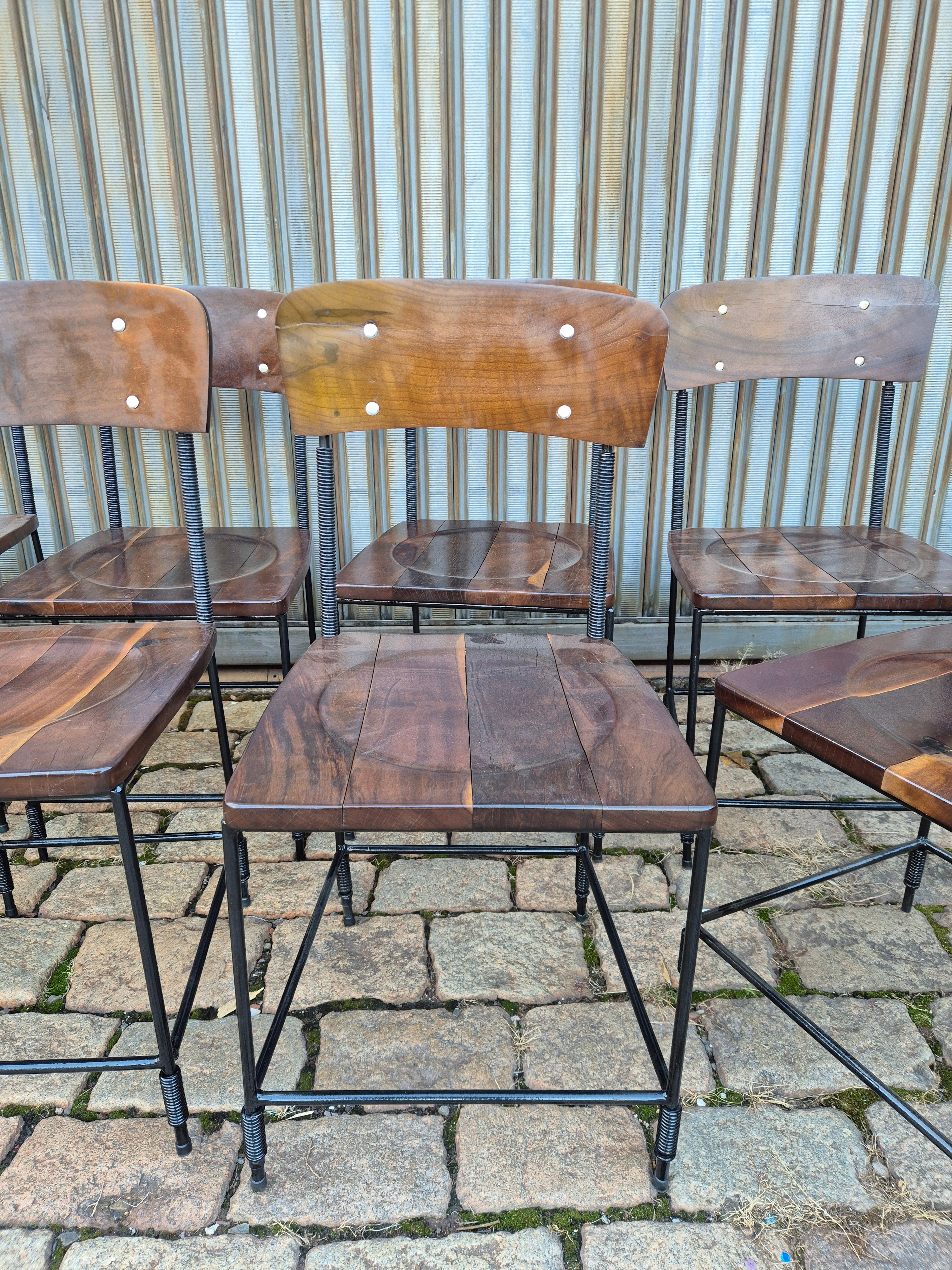 Conjunto 10 cadeiras artesanais ferro vintage