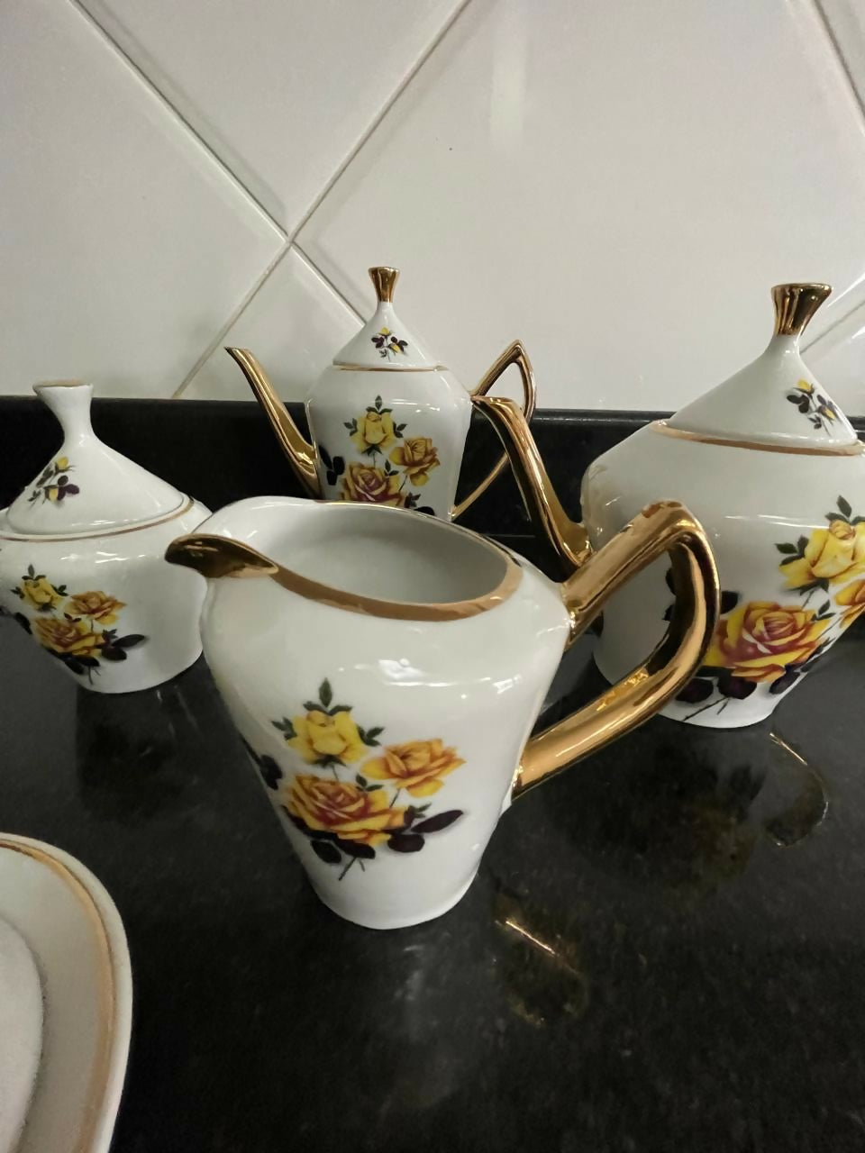 Bule , cremeira e mantegueira Rosas Pozzani