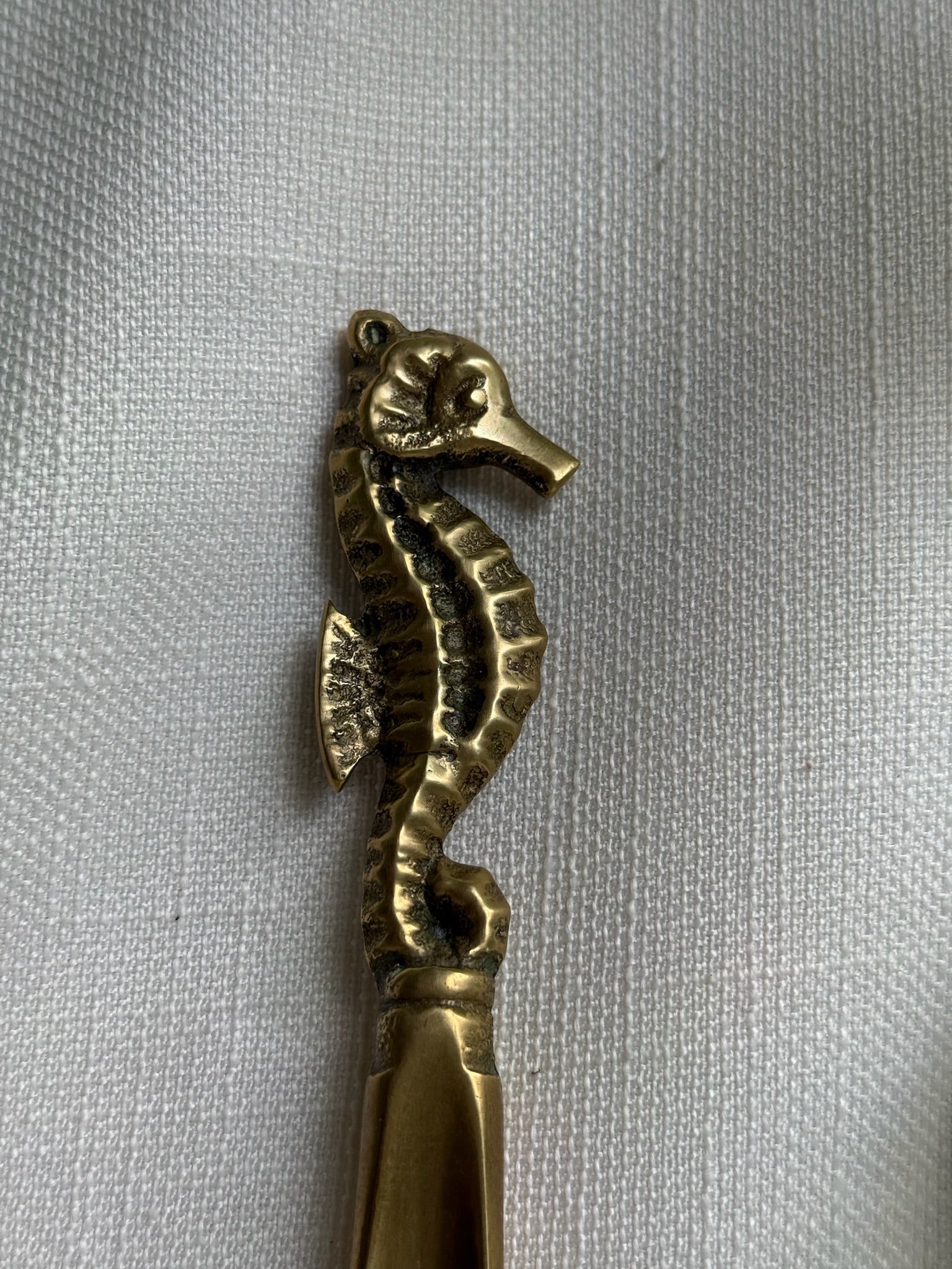 Calçadeira vintage em. metal dourado - Cavalo marinho