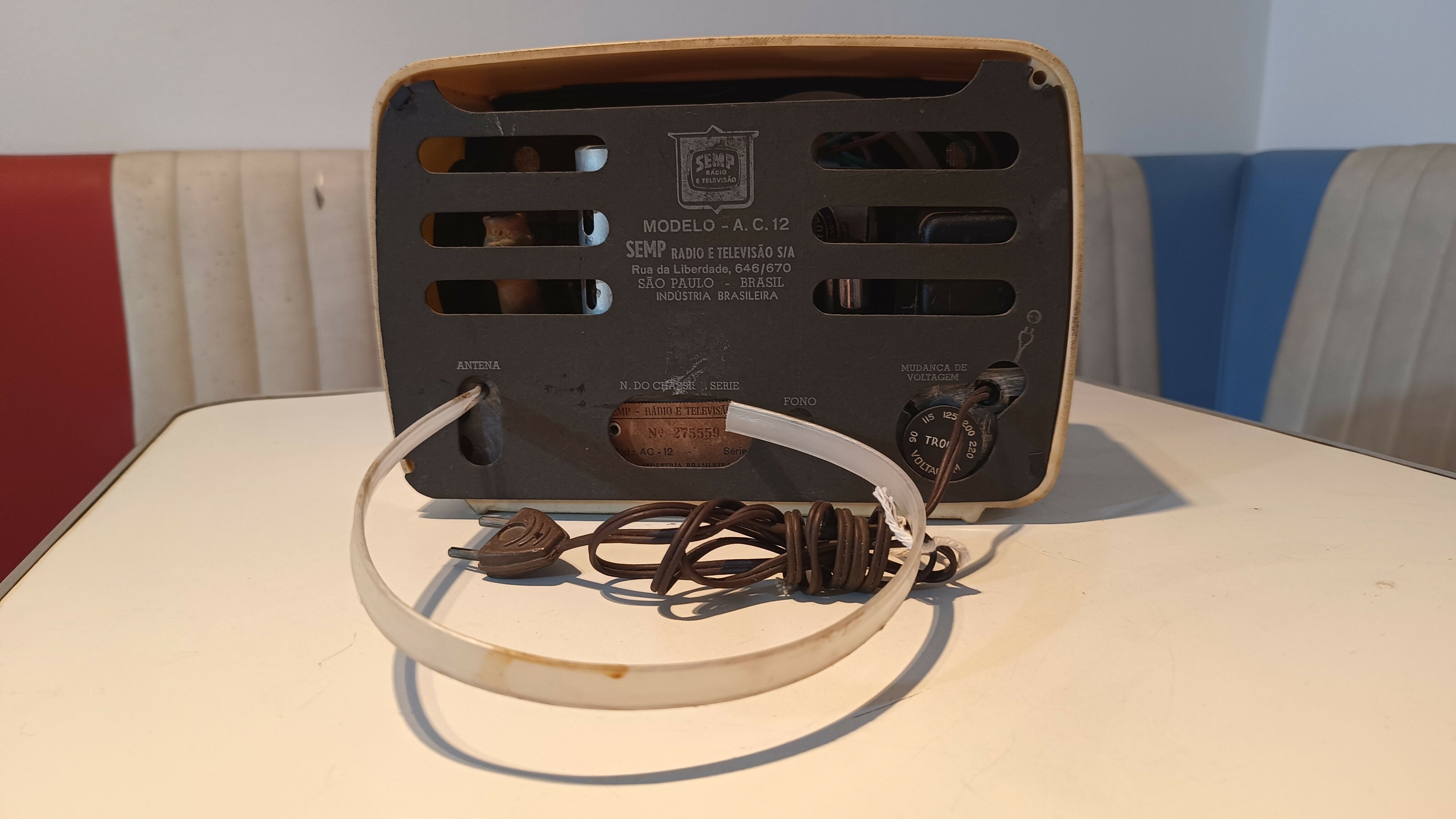Rádio válvula anos 60
