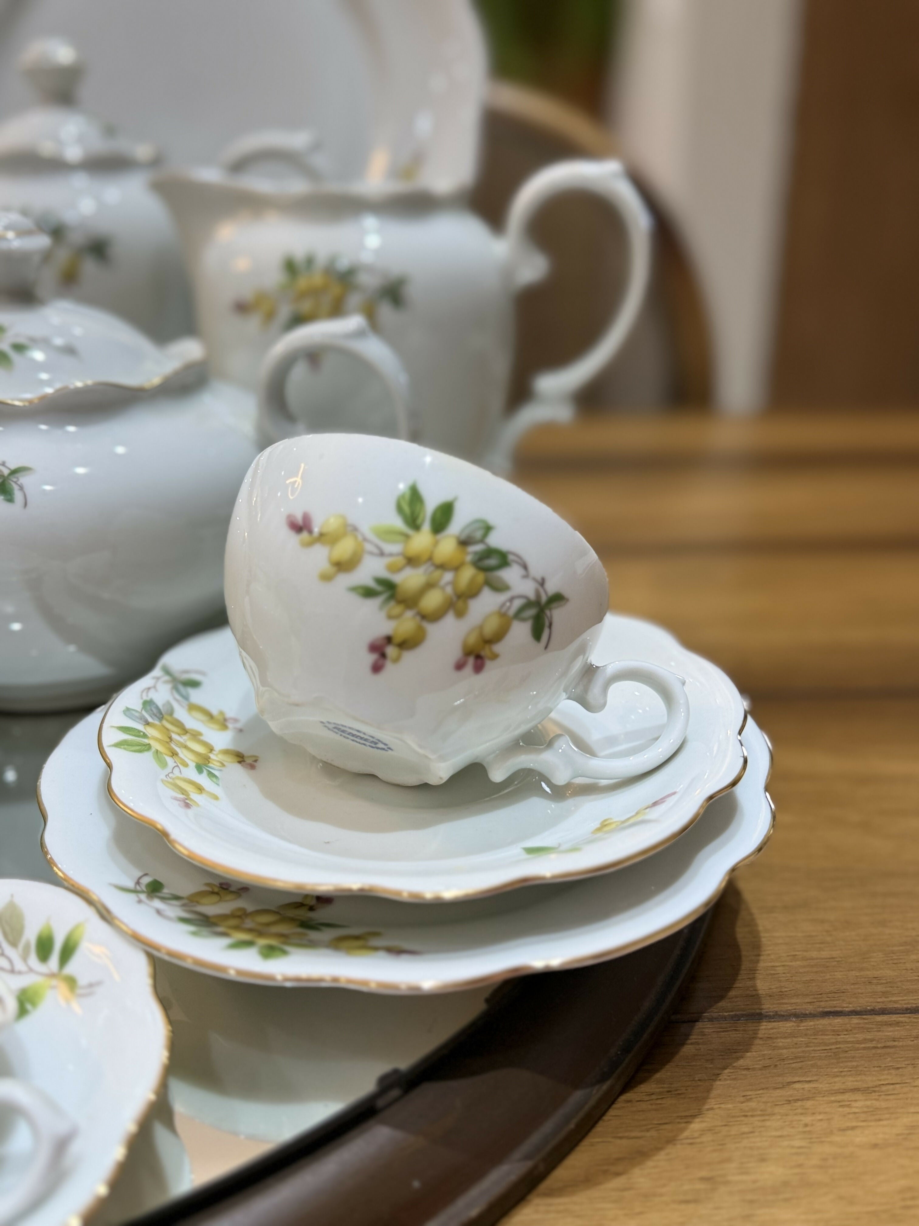 Conjunto para chá e café porcelana Renner