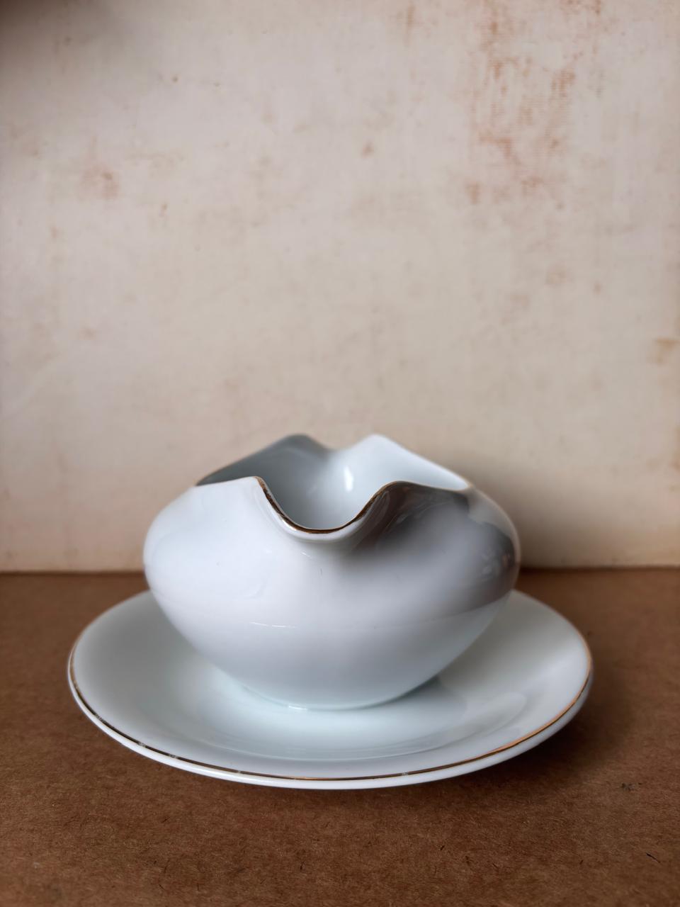 Molheira de porcelana Steatita com prato fixo e decoração floral (DMCPS_244)