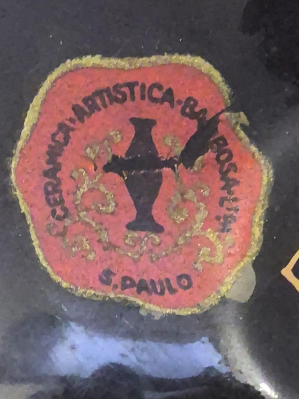  Jarra linda em cerâmica vintage nacional (anos 50/60) da Cerâmica Artística Barbosa - SP.  Numerada e com selo da manufatura na base.
