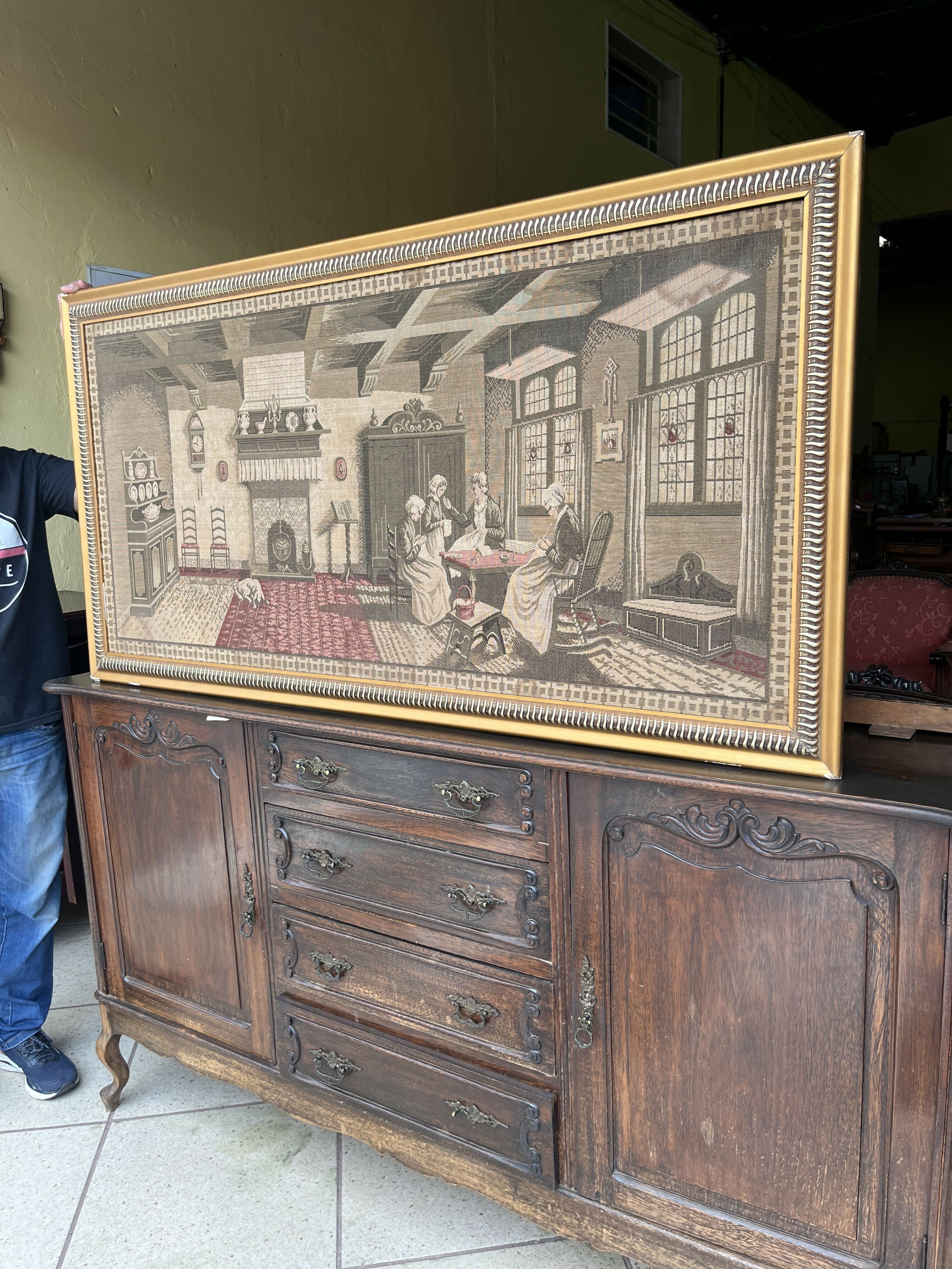 QUADRO GRANDE ANTIGO FABRICADO EM TECIDO