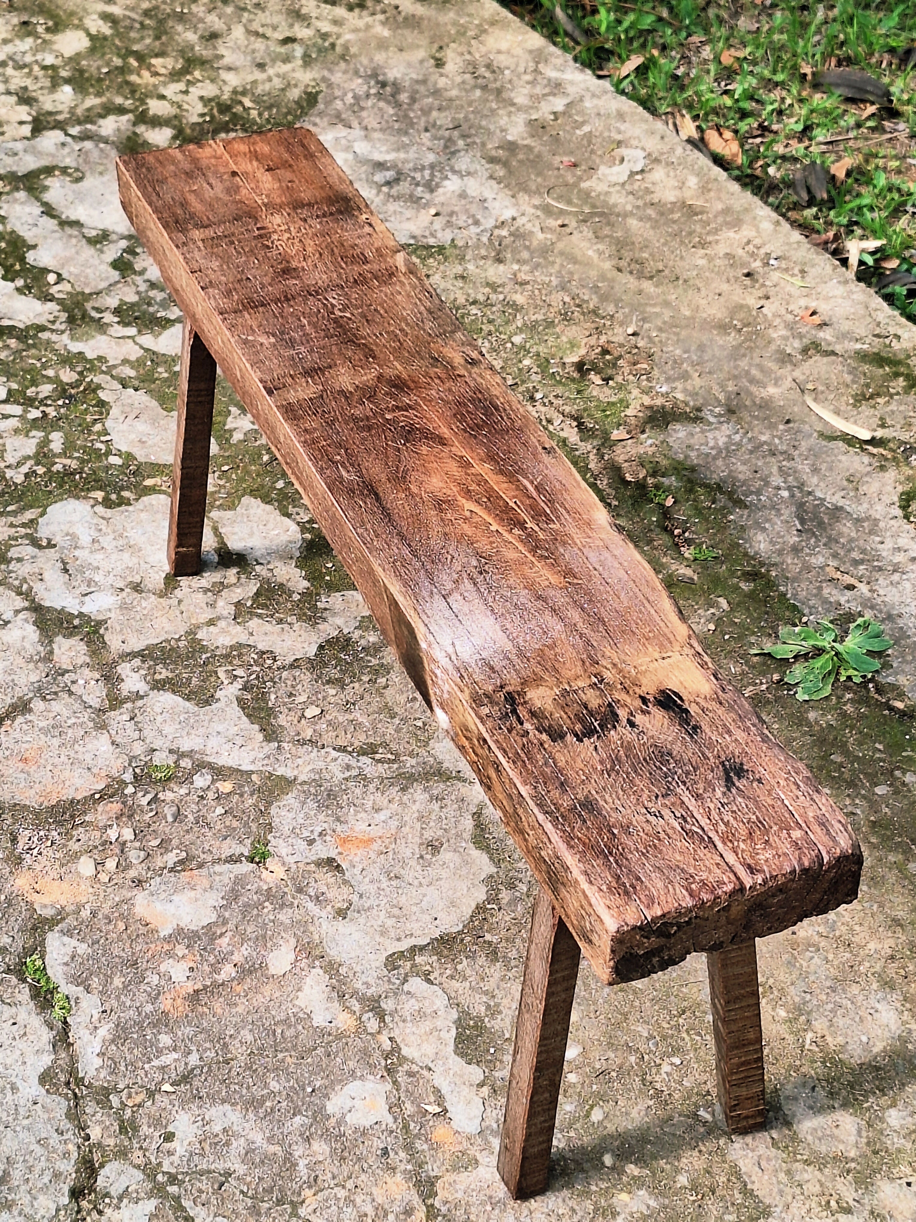 Banco de Dormente Rústico Madeira Maciça Garimpo Mineiro