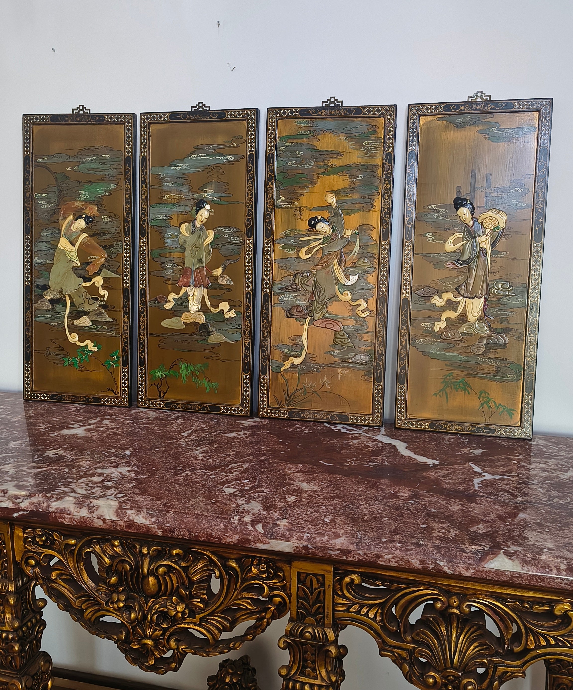 Antigo Conjunto de painéis Chinoiserie em laca negra pintada à mão 