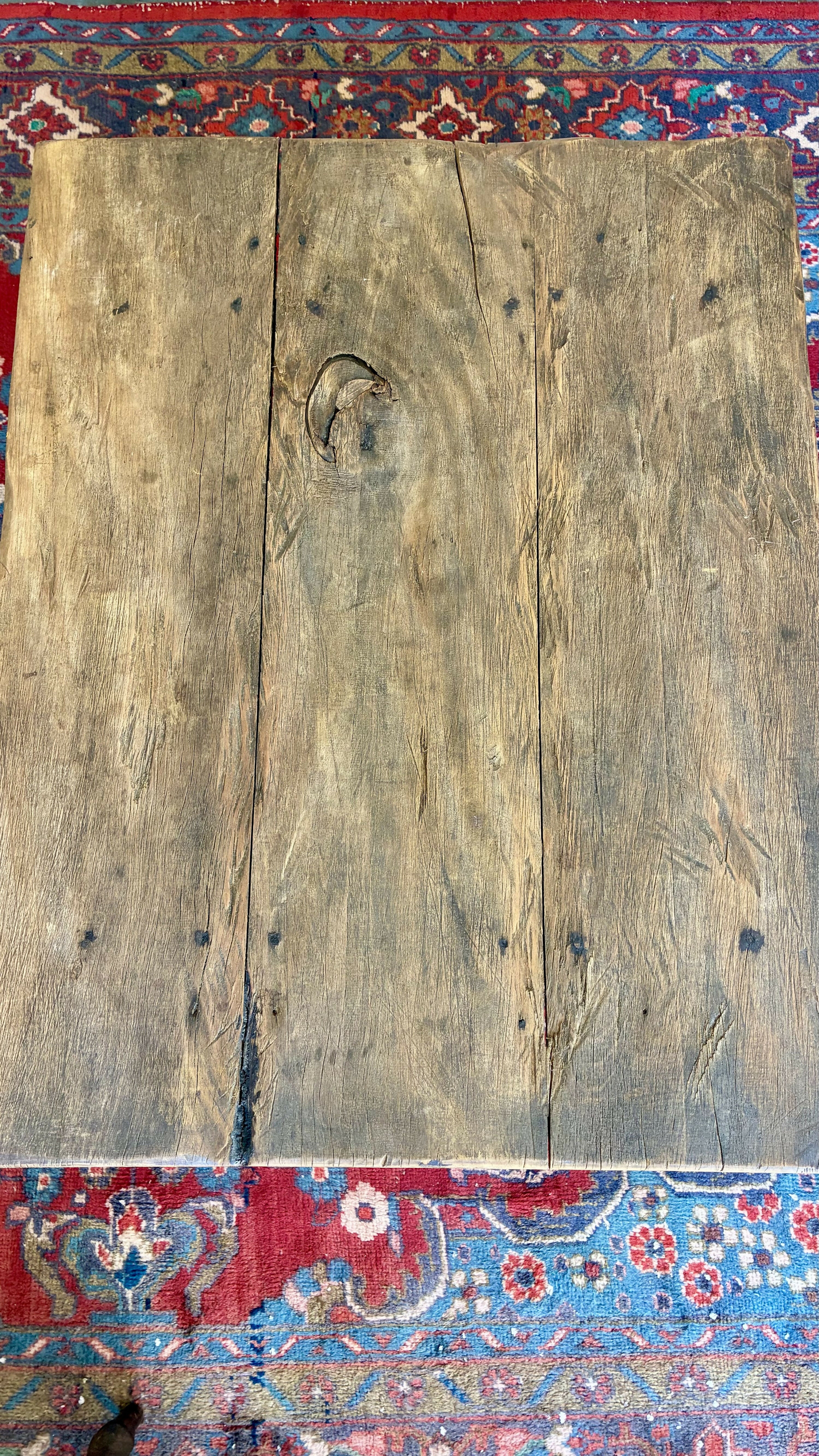 Mesa de Centro Rústica em Madeira