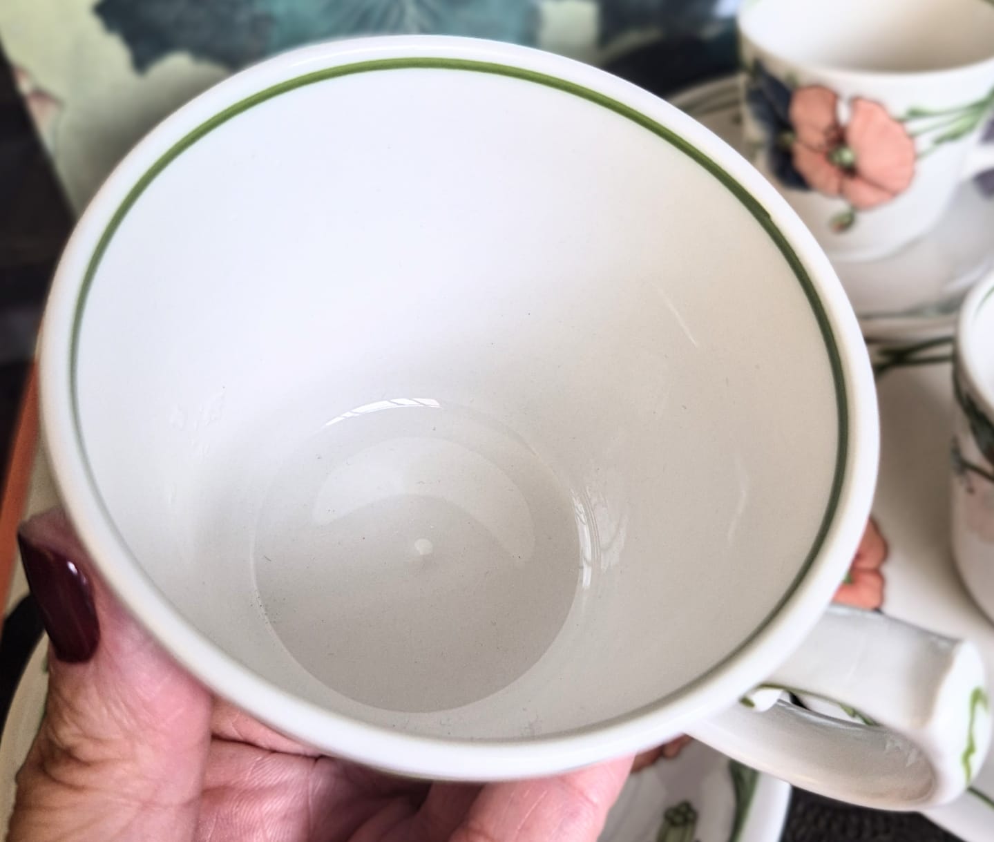 Conjunto de 8 xícaras de chá em Vitro-Porcelana  alemã Villeroy &amp; Boch. Anos 80 / 90, linha Amapola