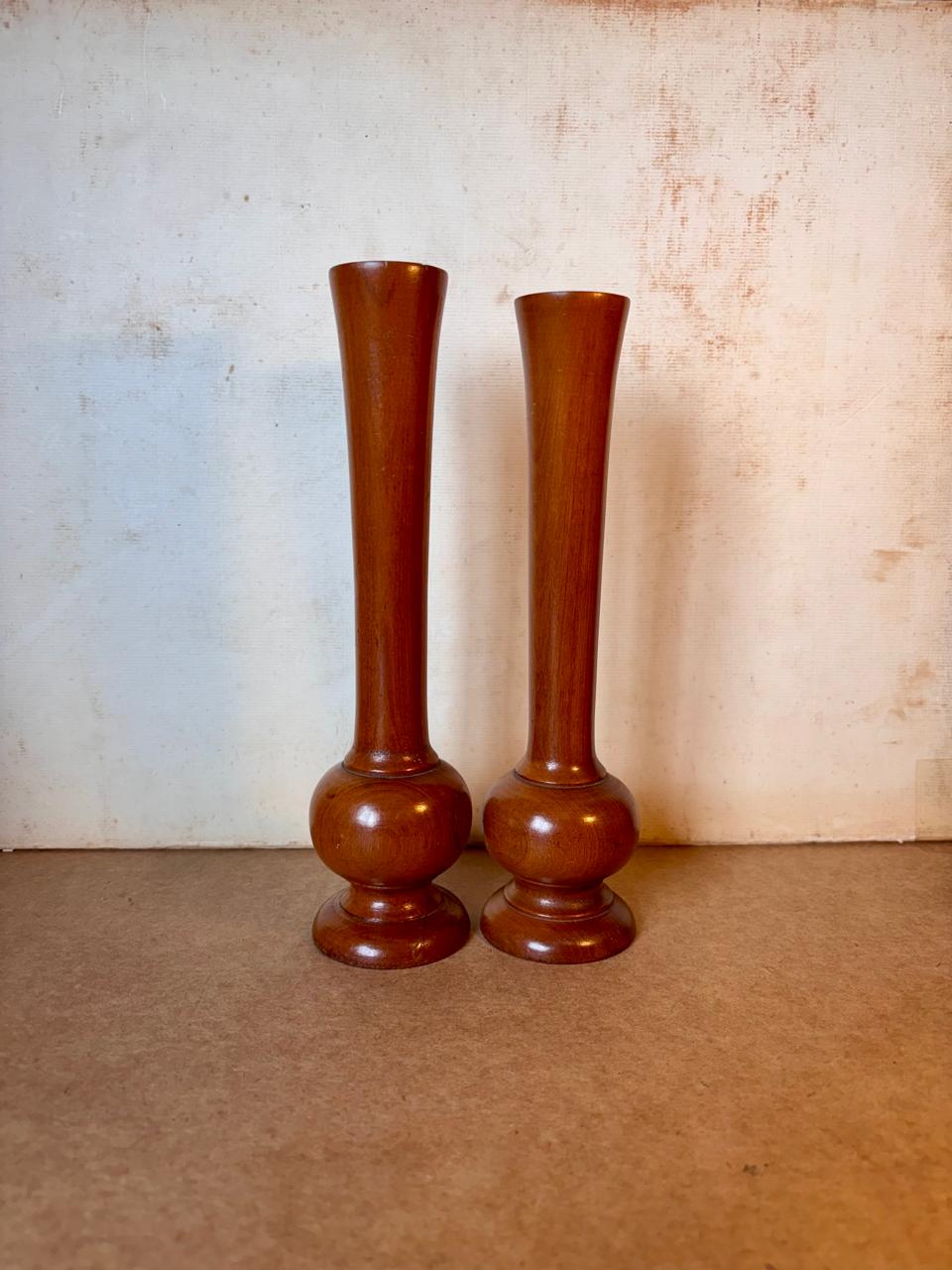 Par de vasos solifleur (solitário) em madeira torneada (DMCPS_757)