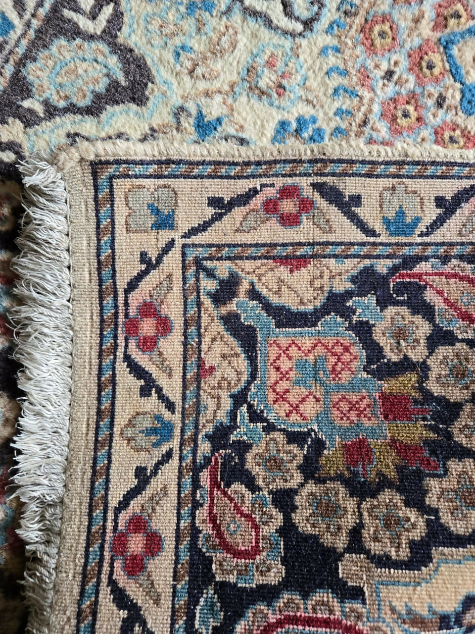 Tapete oriental de inspiração persa