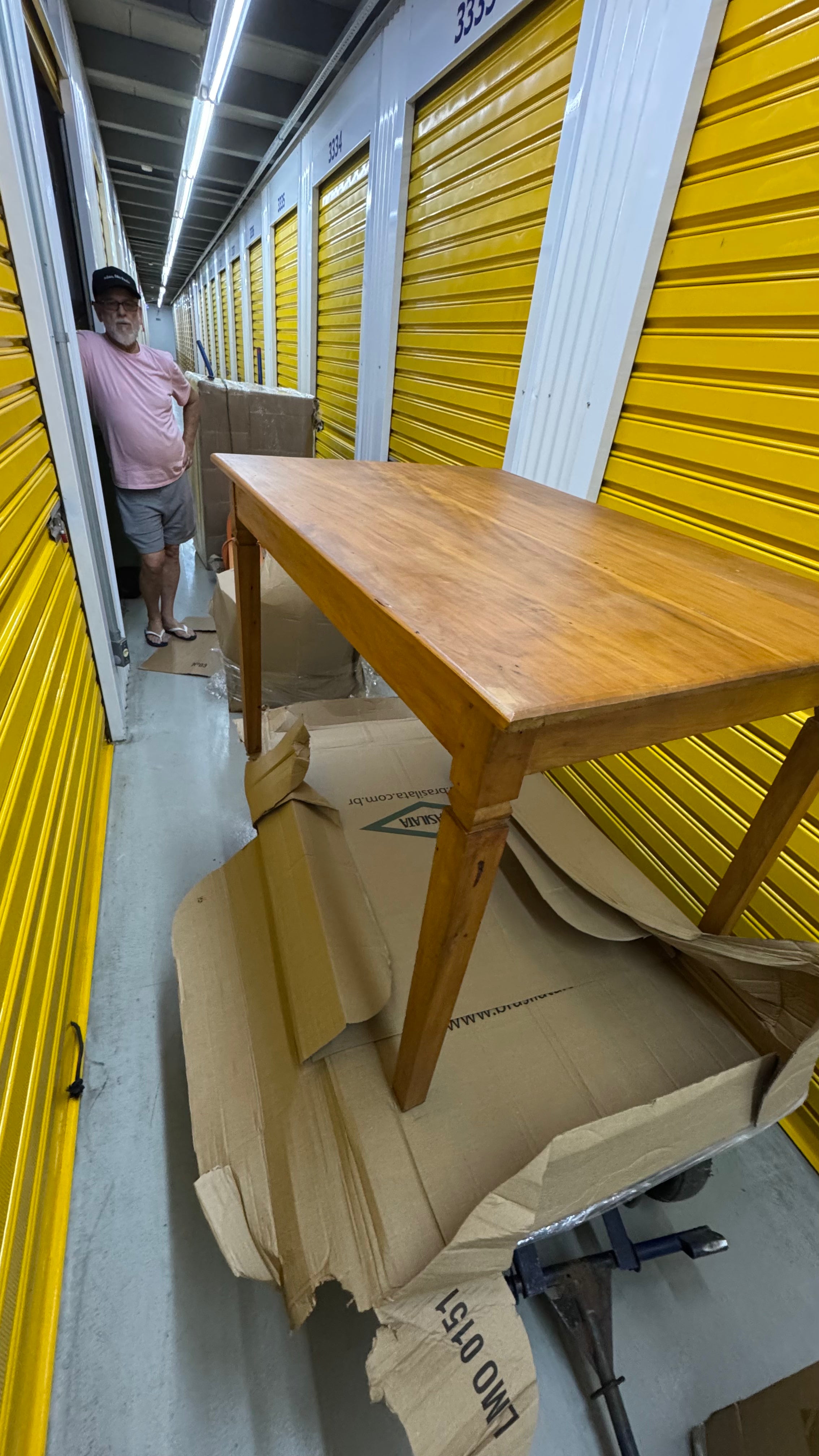 Mesa de Jantar Retangular em Madeira Maciça