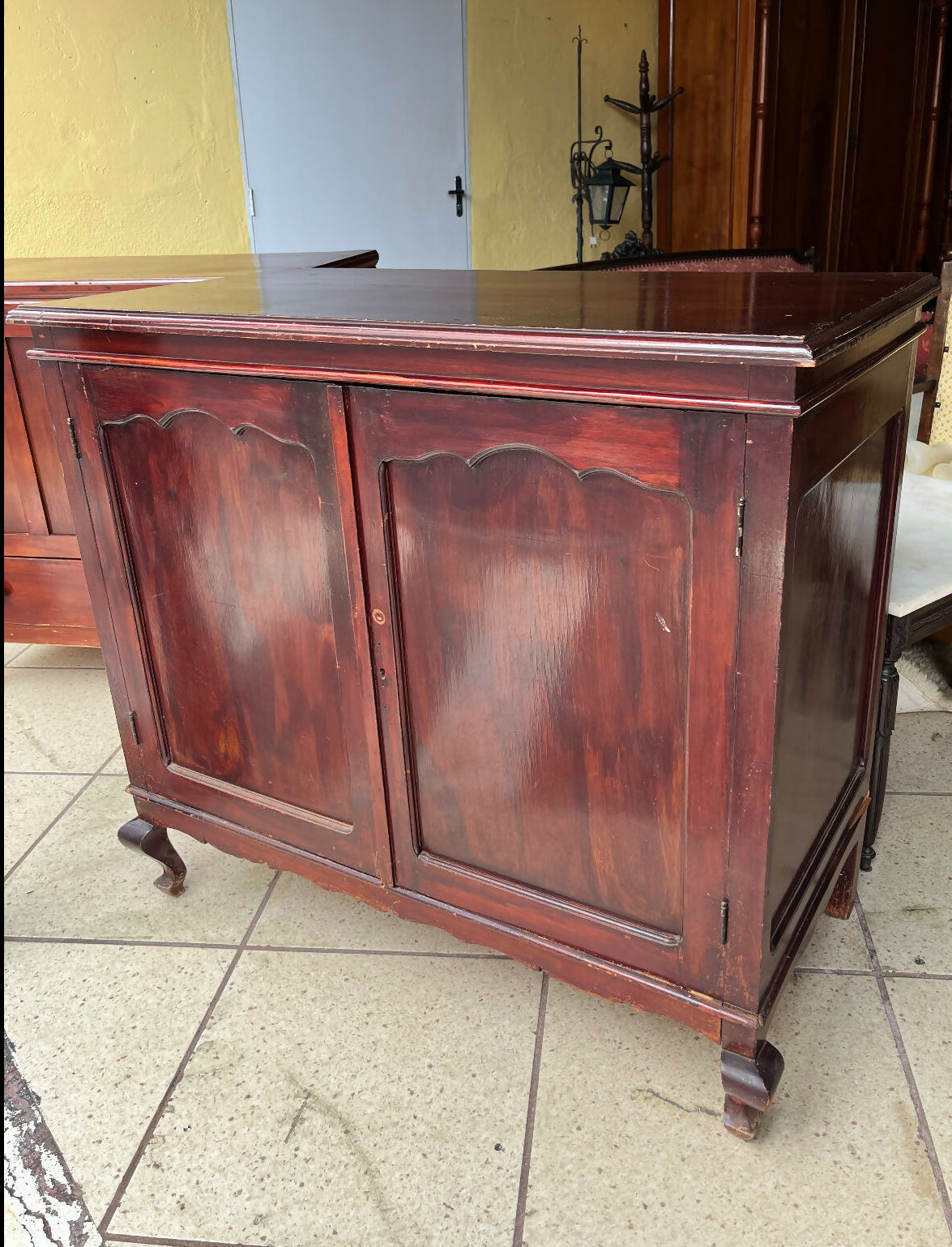 CAMISEIRO ANTIGO COM 4 GAVETAS