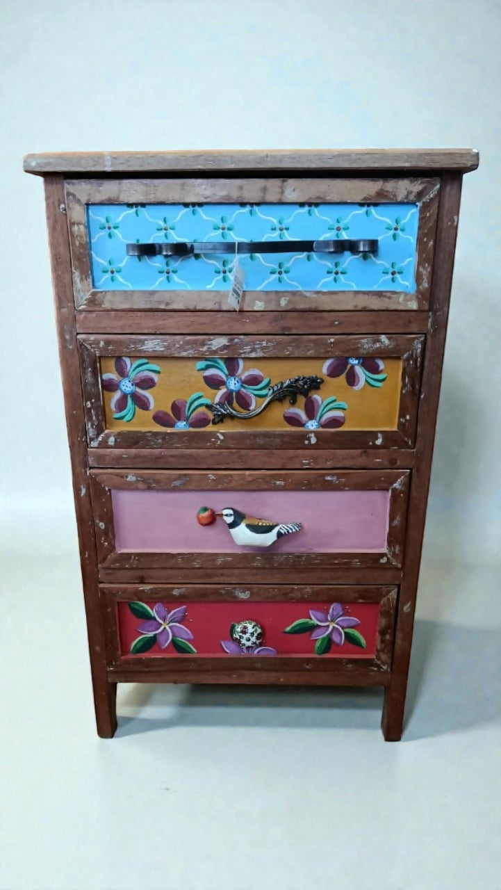 Mesa Lateral Alta em Madeira Nobre – 4 Gavetas Pintadas à Mão