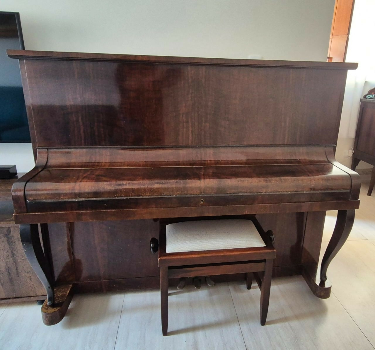 Piano Vertical Brasil Standard Anos 70