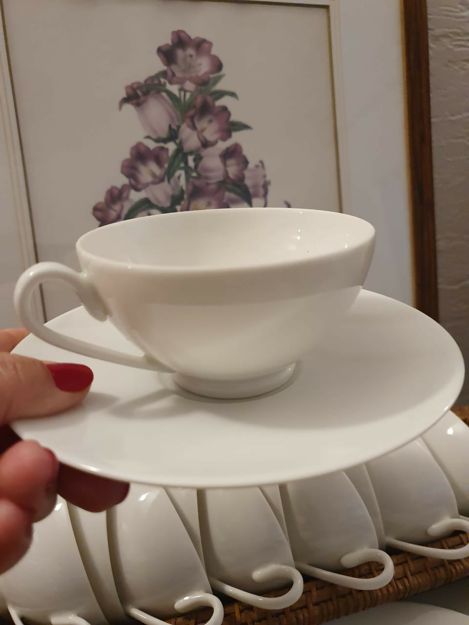 Conjunto de 12 xicaras em porcelana francesa Limoges, impecáveis! Coleção Birch Calvin Klein Swid Powell