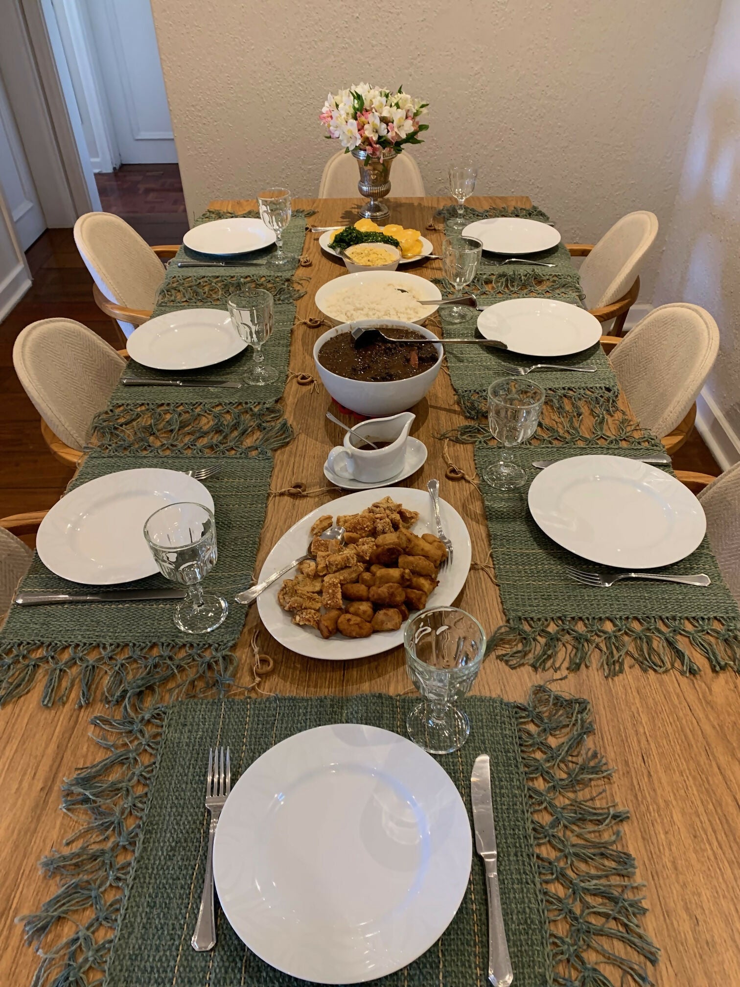 Mesa de Jantar e 10 cadeiras OMAR Rejane Carvalho Leite By Dpot com Mesa