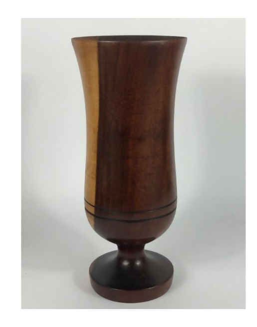 Vaso em Madeira Nobre Torneada