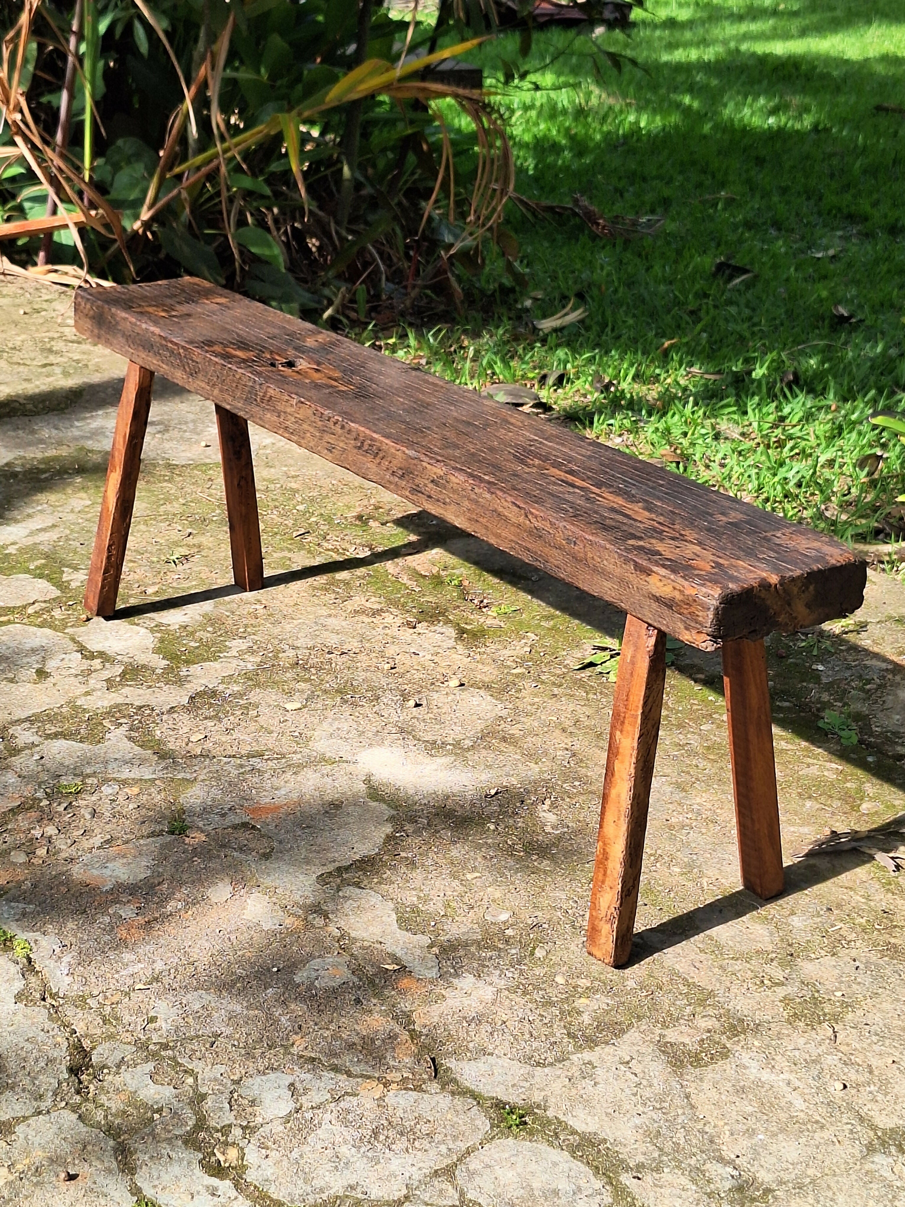 Banco de Dormente Rústico Madeira Maciça Garimpo Mineiro