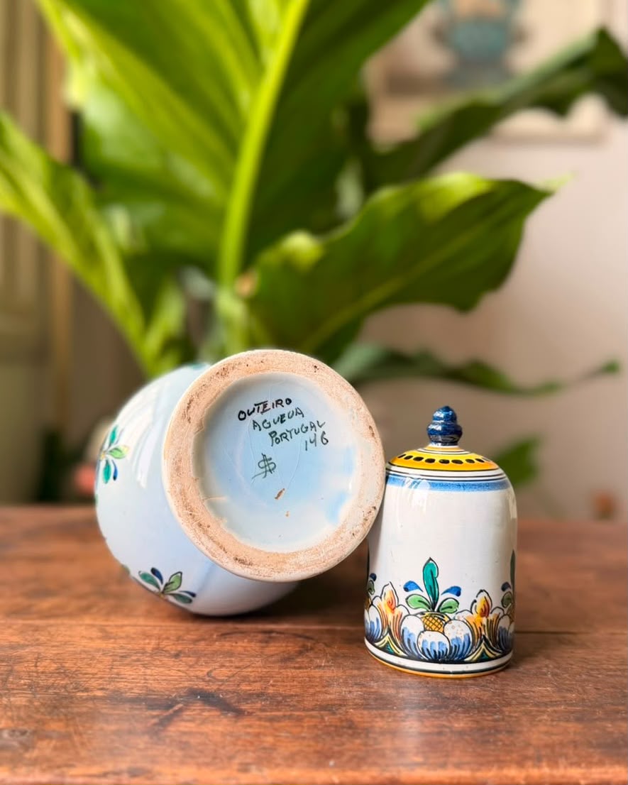 MORINGA FAIANÇA PORTUGUESA com motivos florais 